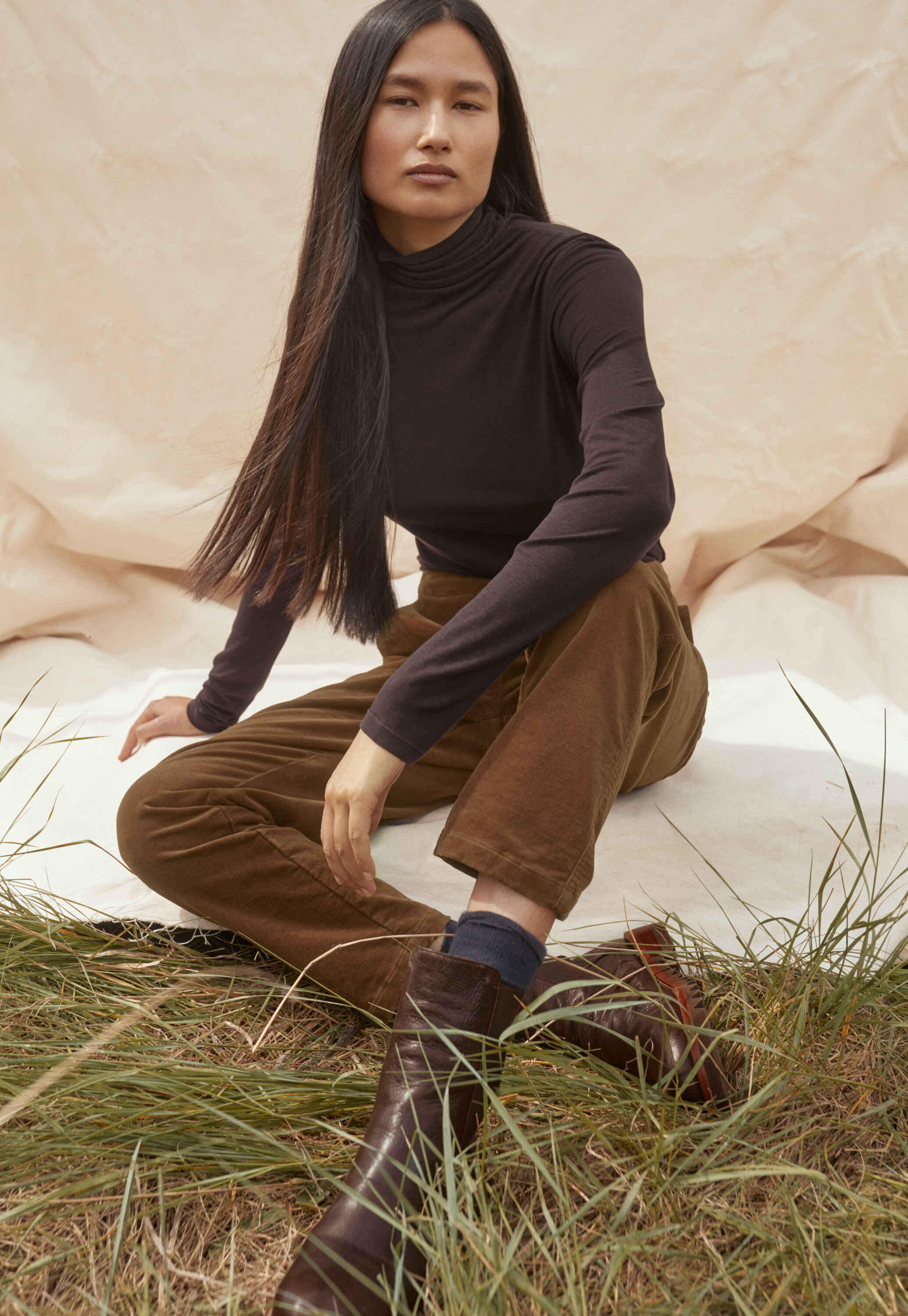 Slim tapered trousers