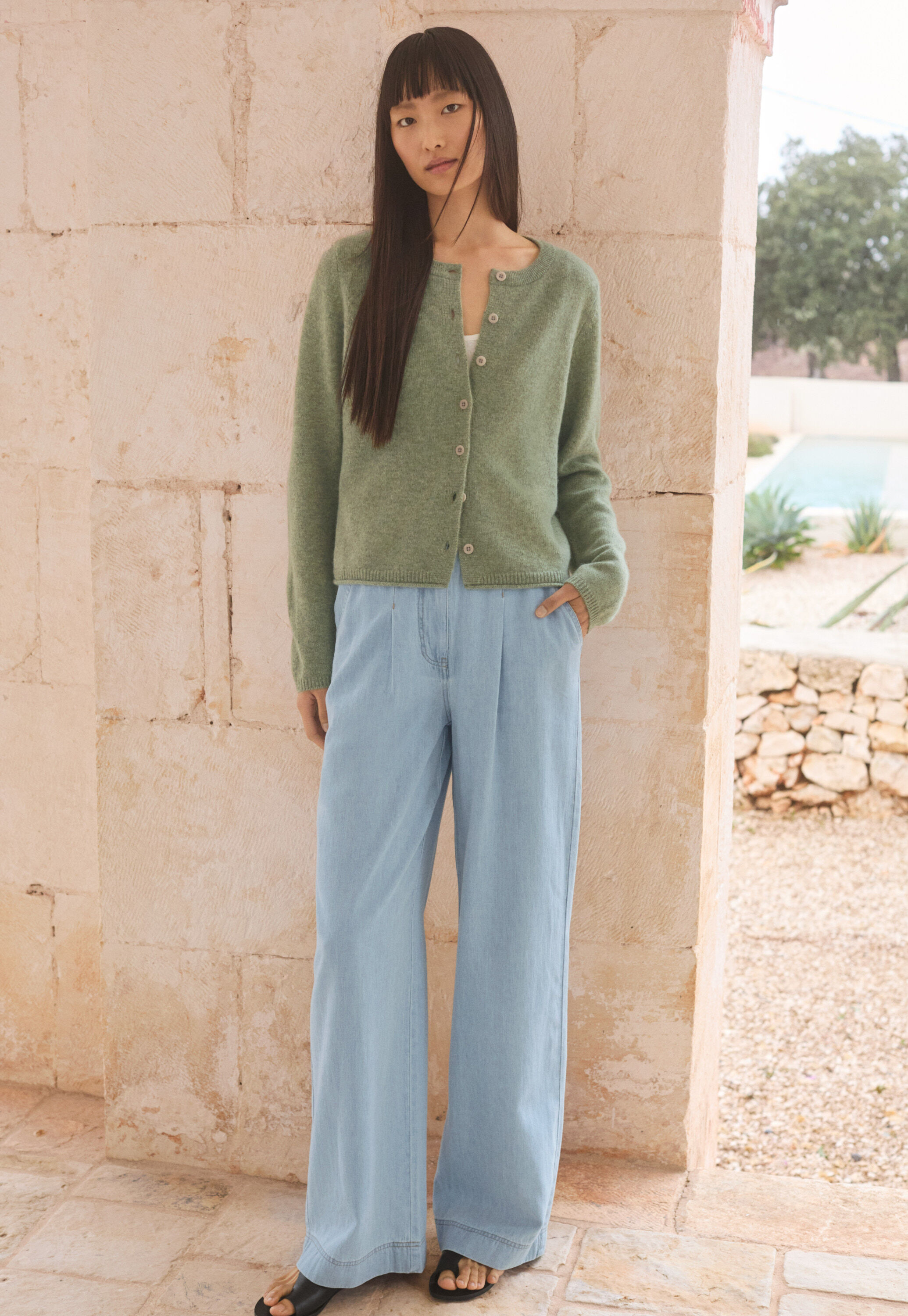 Indigo-dyed wide trousers, Pale denim, large