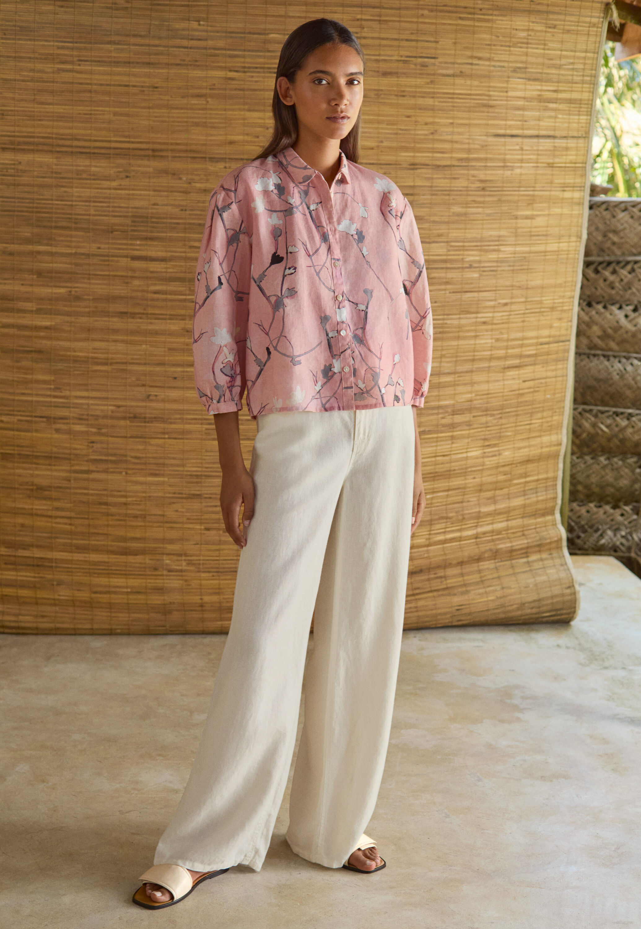 Printed pleat sleeve shirt