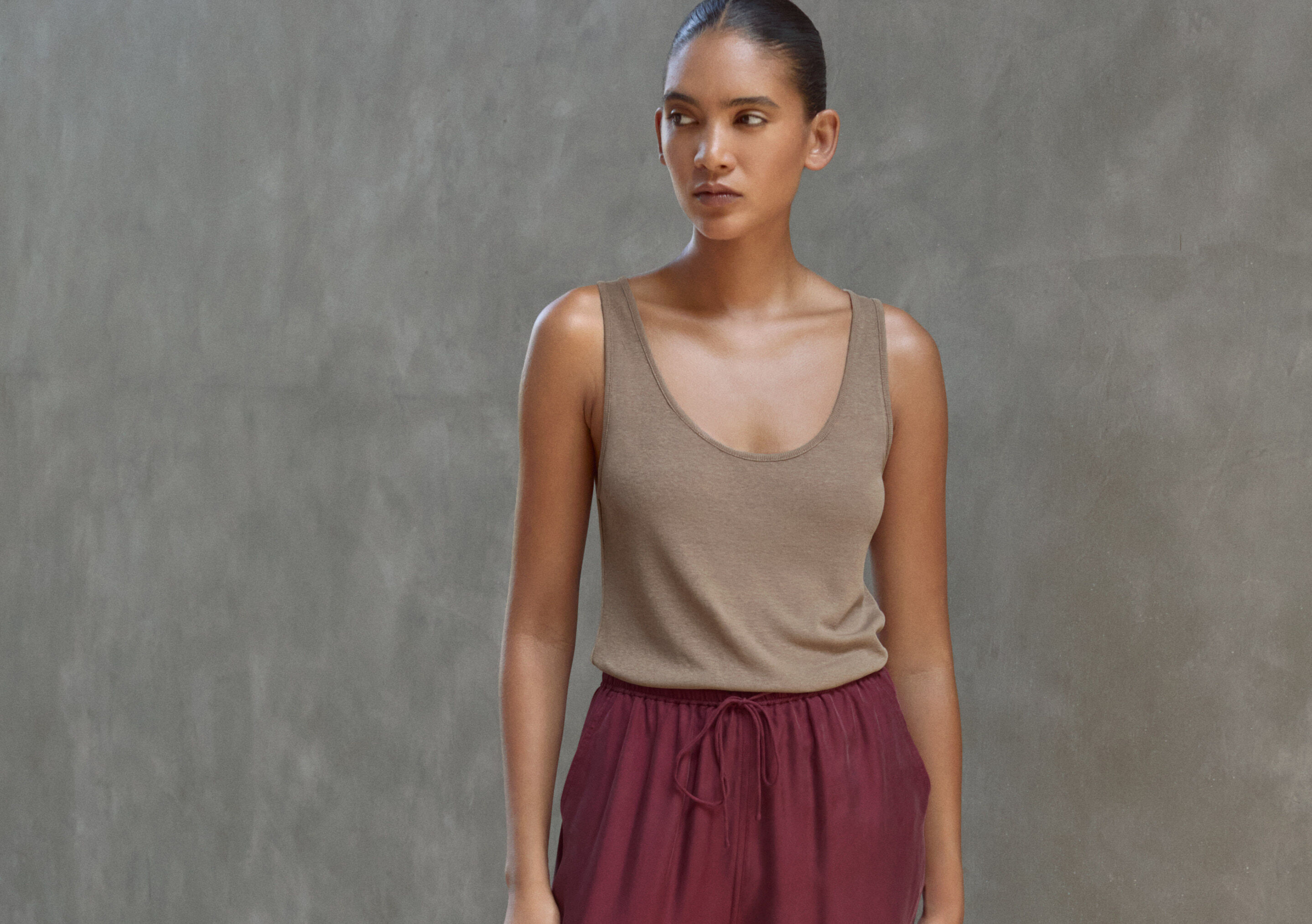 Funnel-neck top