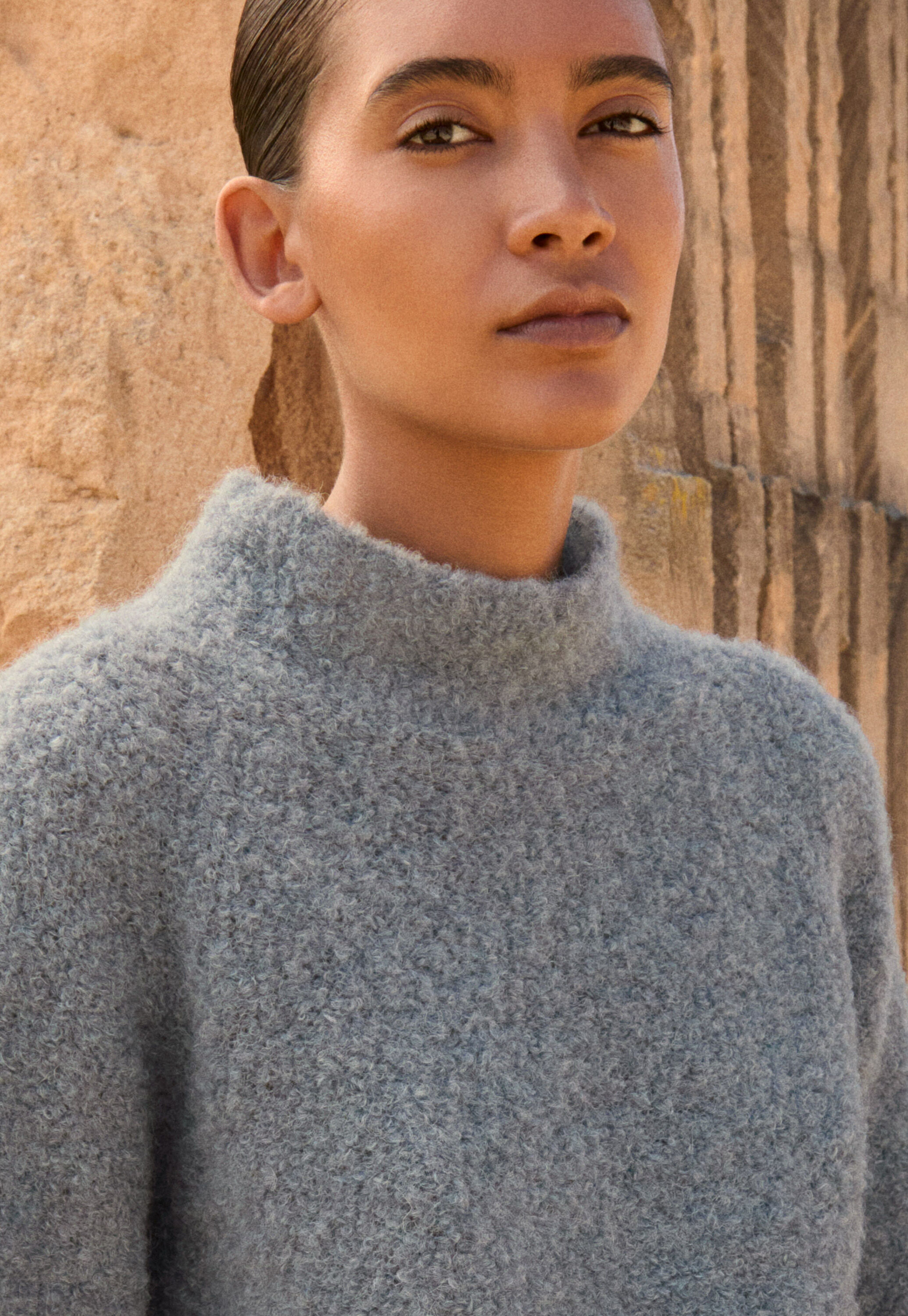 Round-neck sweater