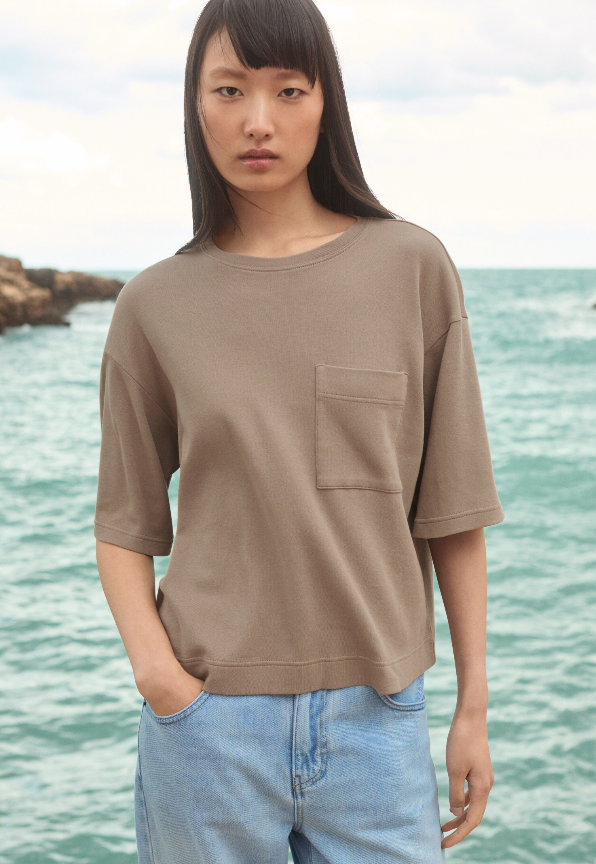 Pocket-detail T-shirt