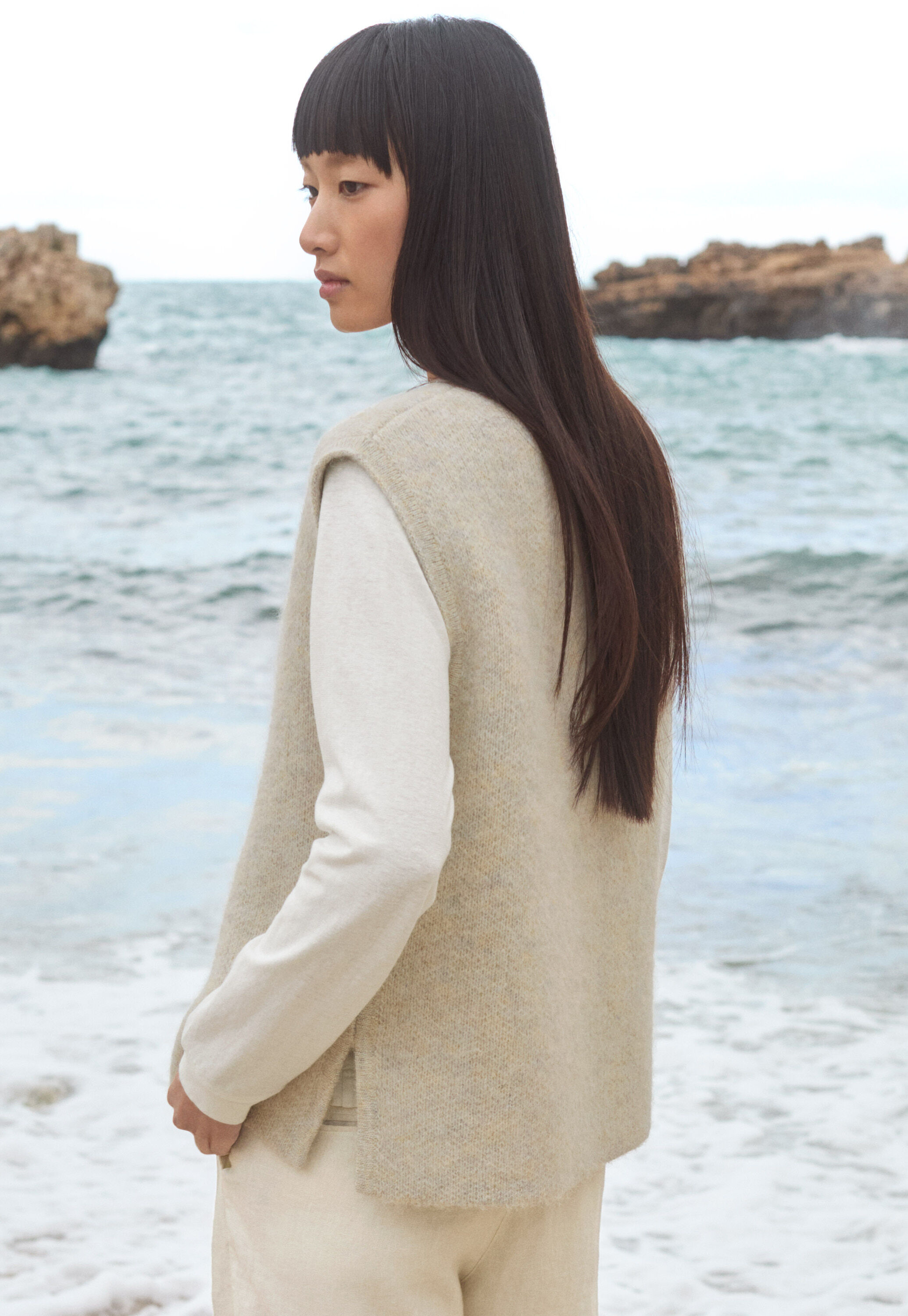 Round-neck sweater