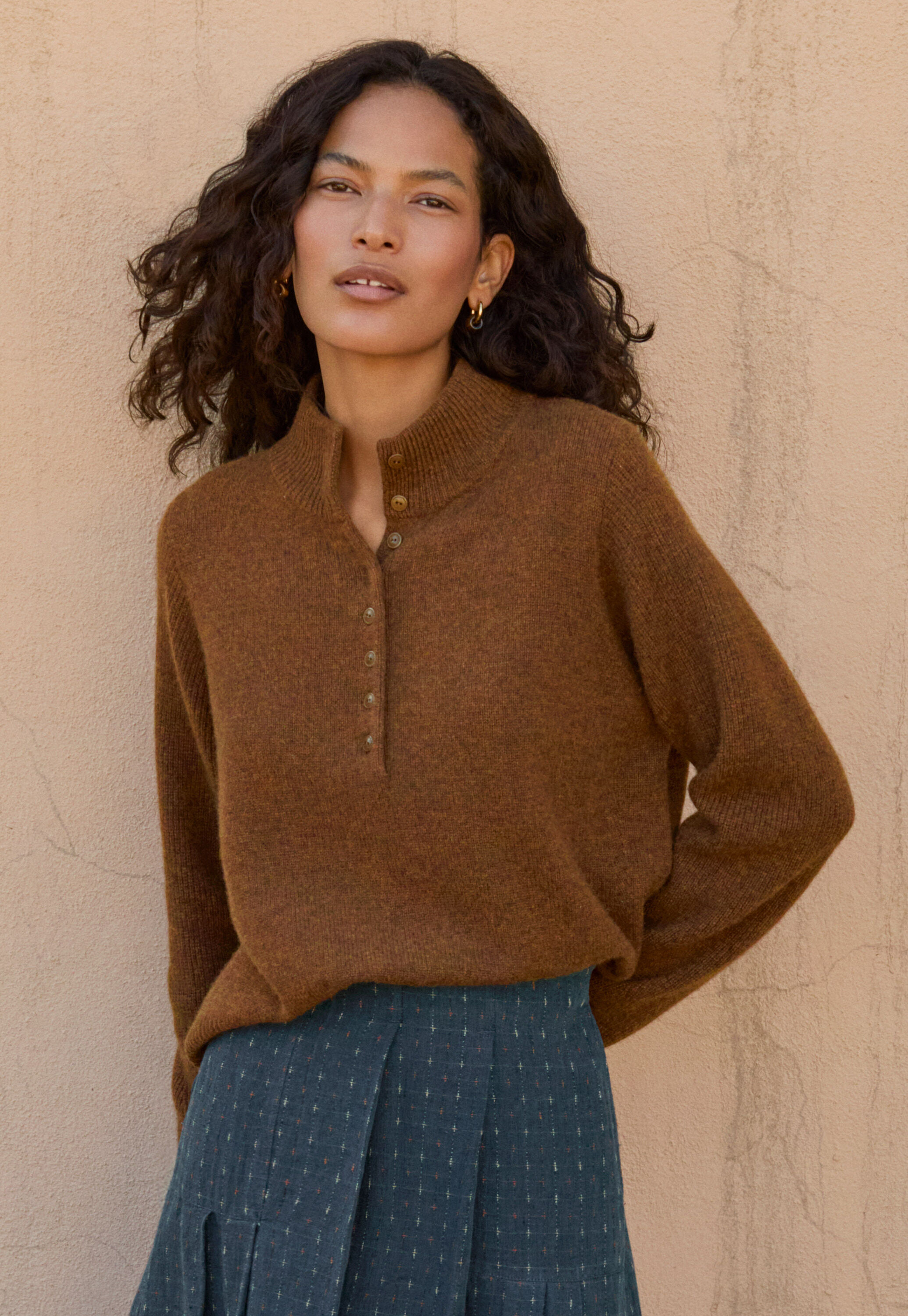 Buttoned-neck sweater