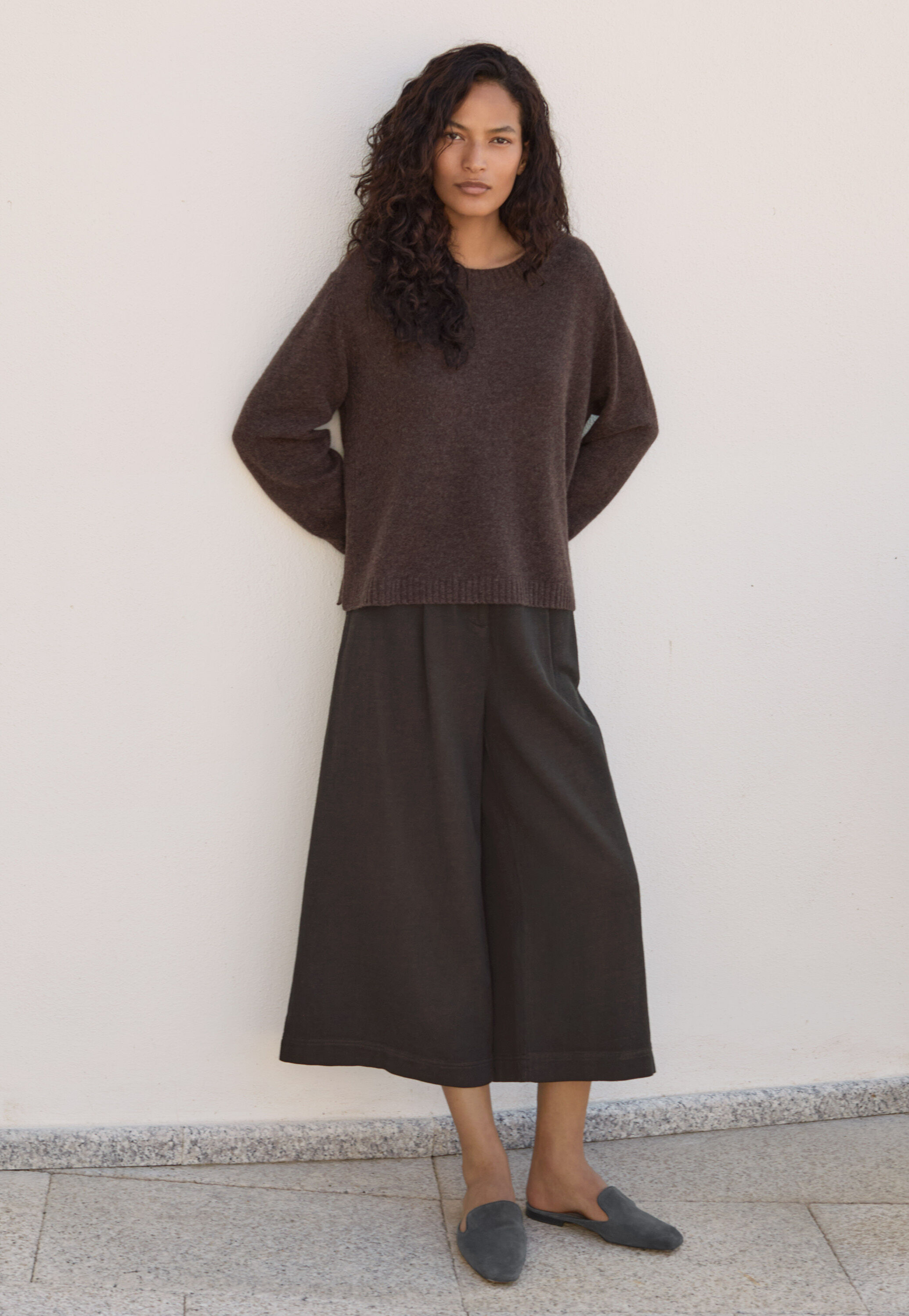 Round-neck sweater