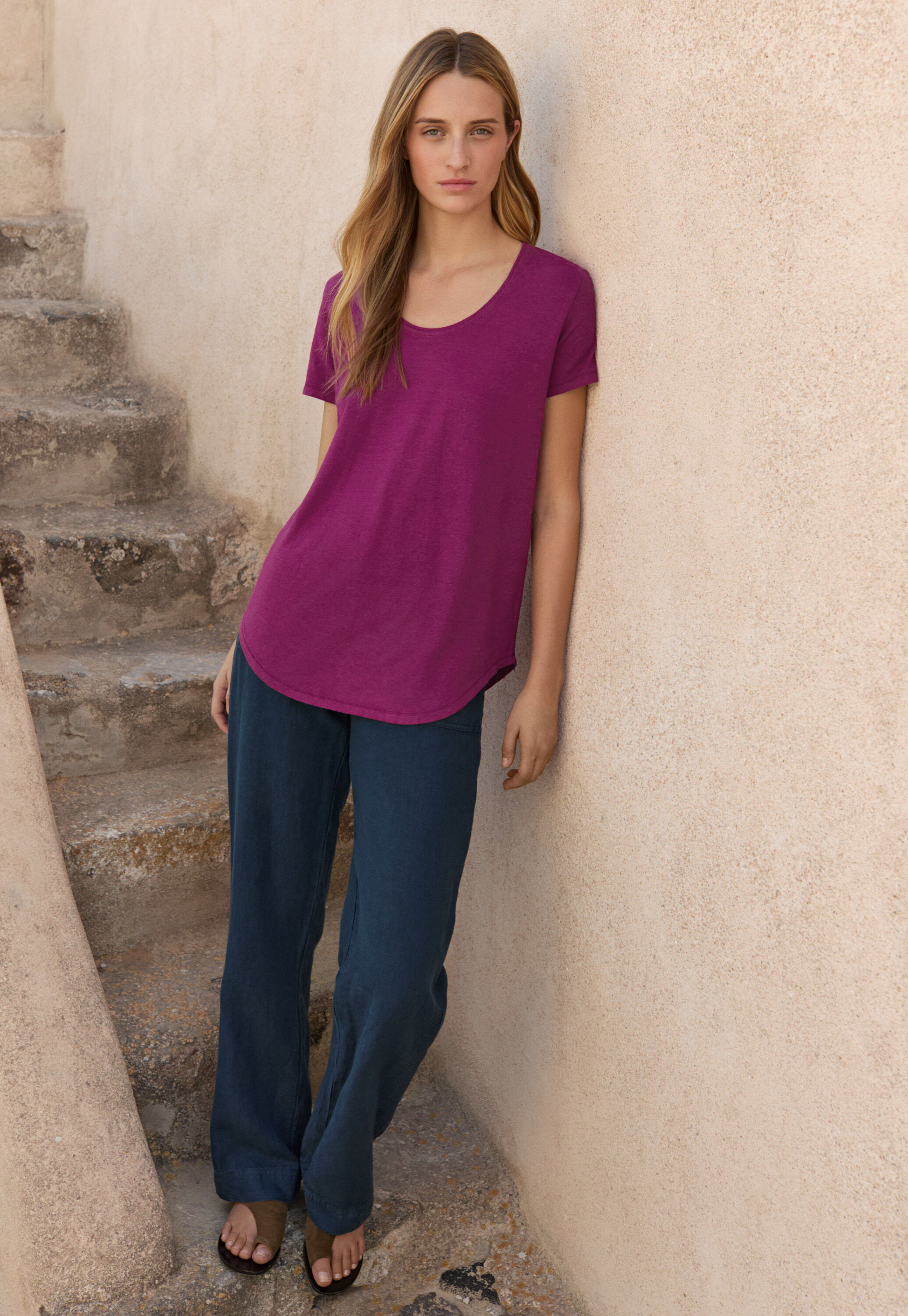 Straight-leg trousers