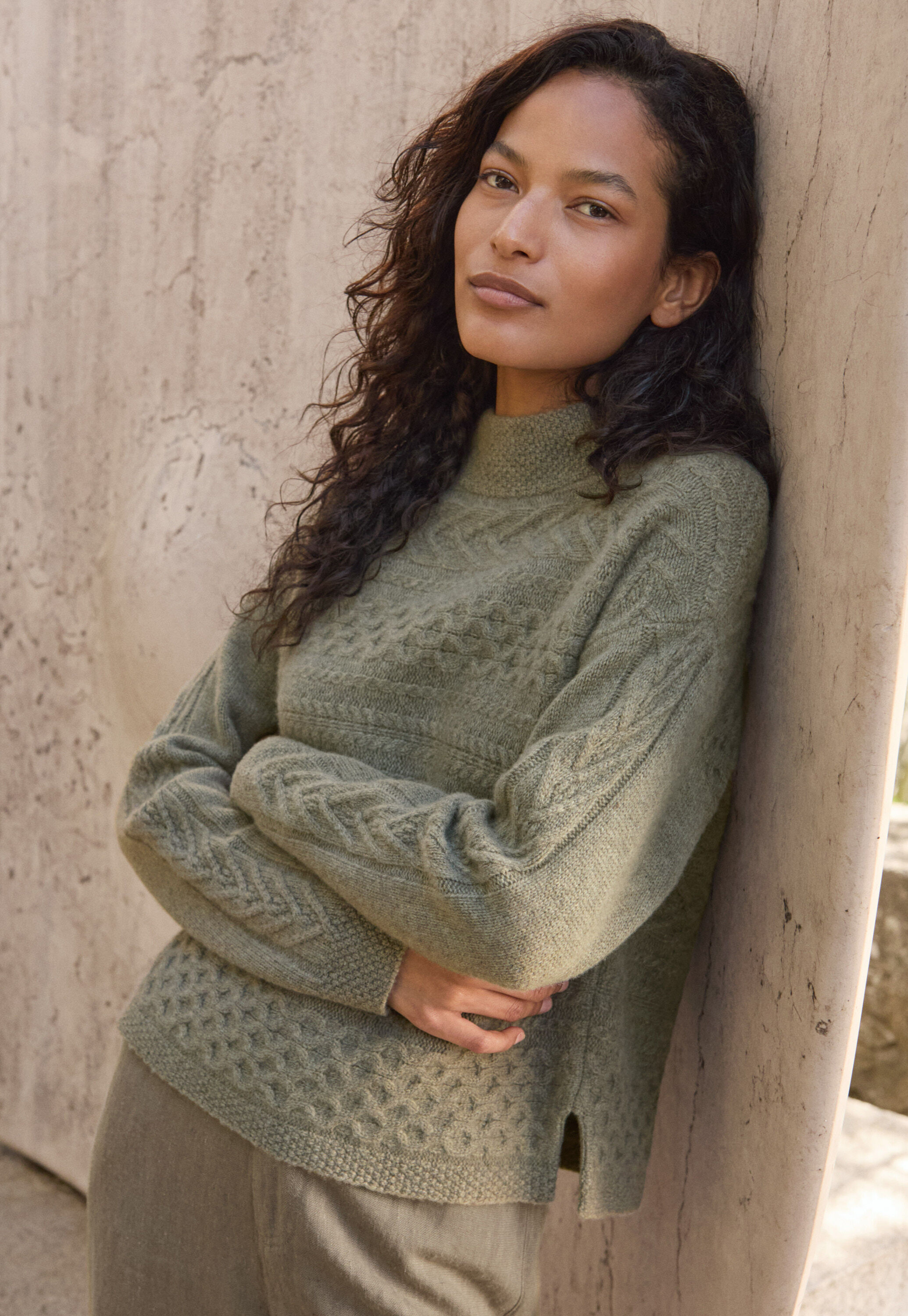 Round-neck sweater