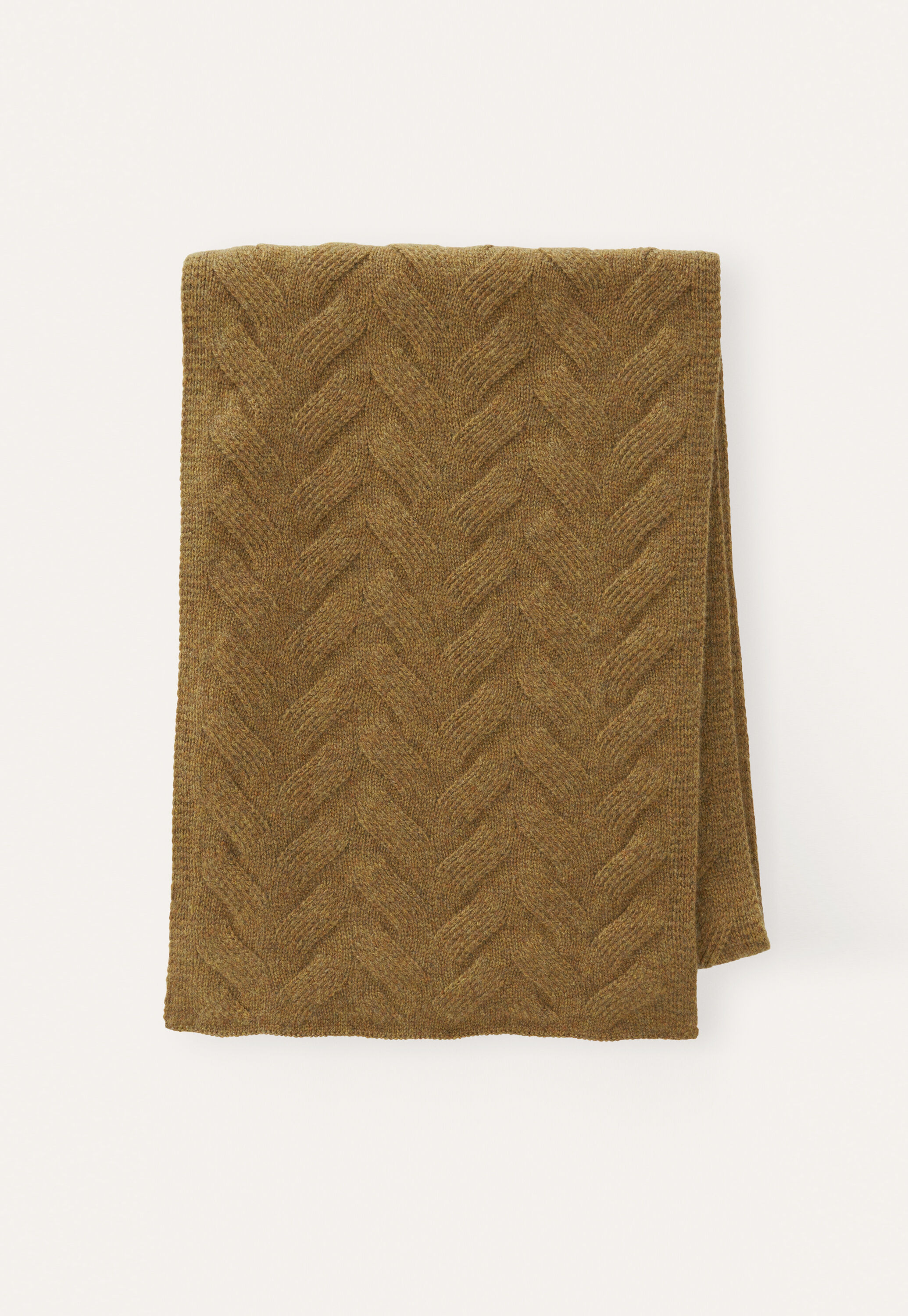 Cable scarf