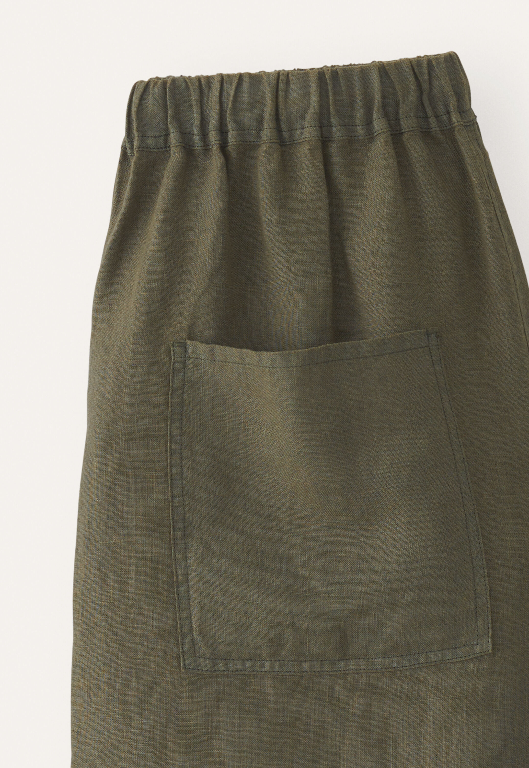 Pull-on shorts