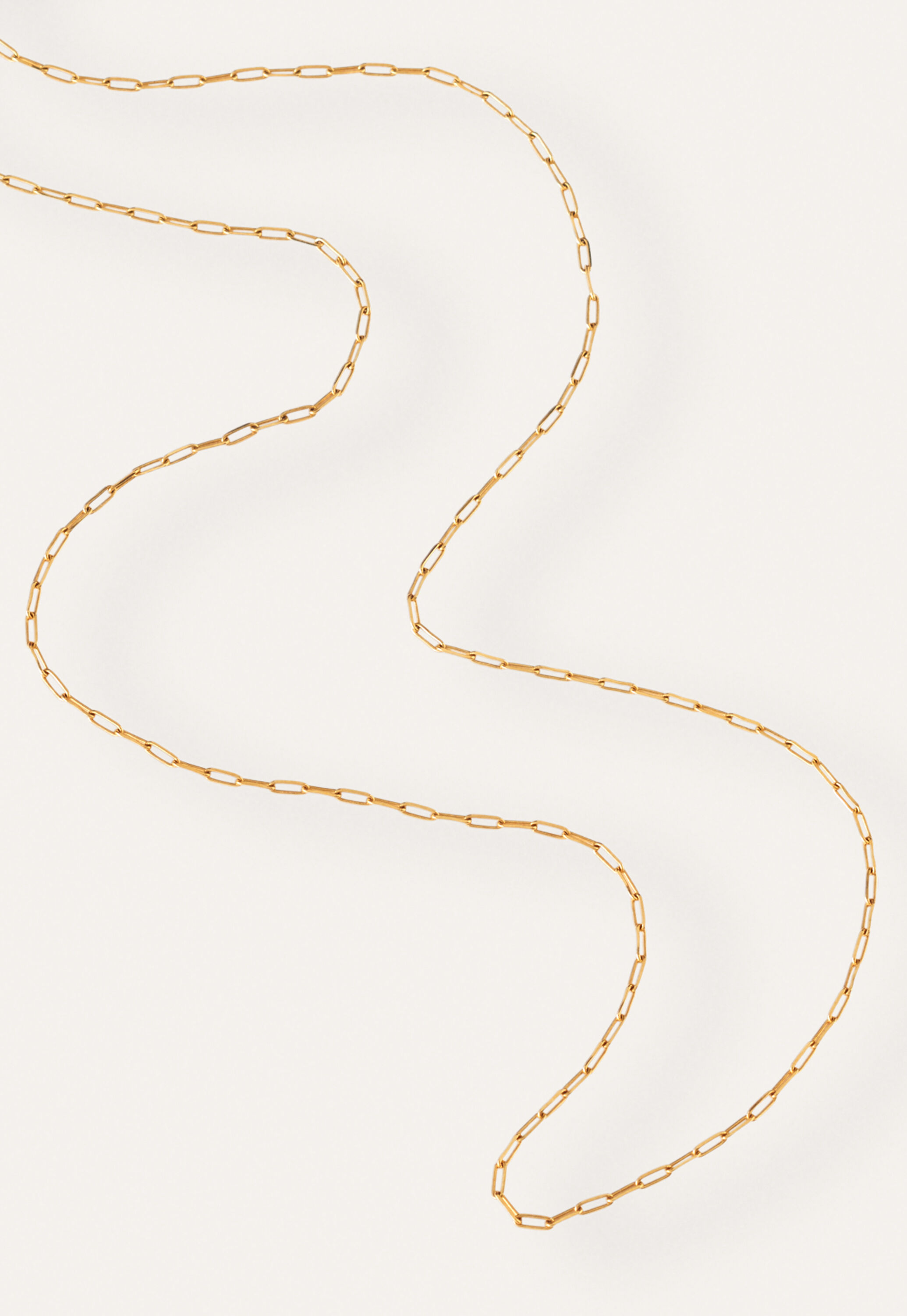 Fine chain necklace