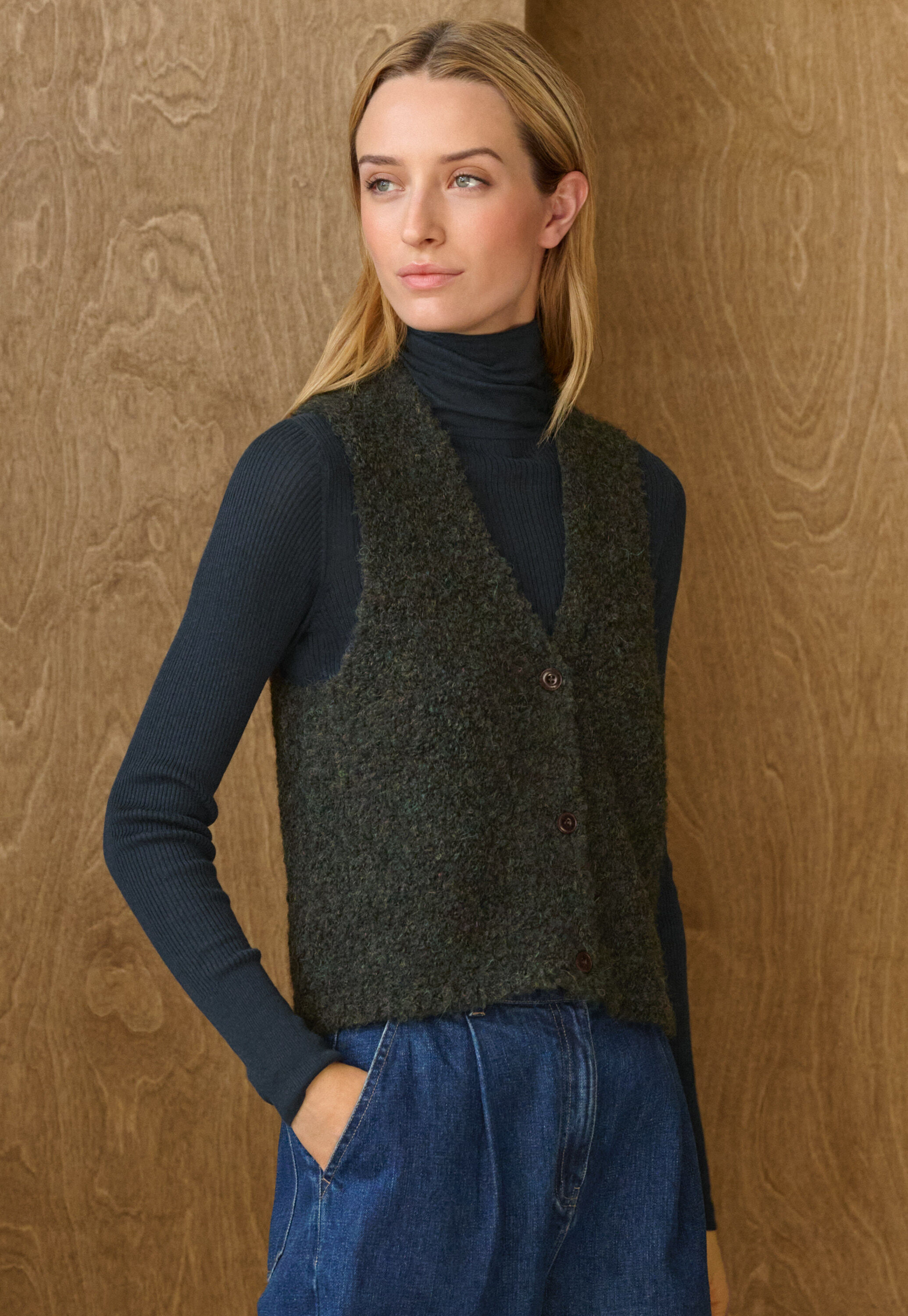 Round-neck sweater