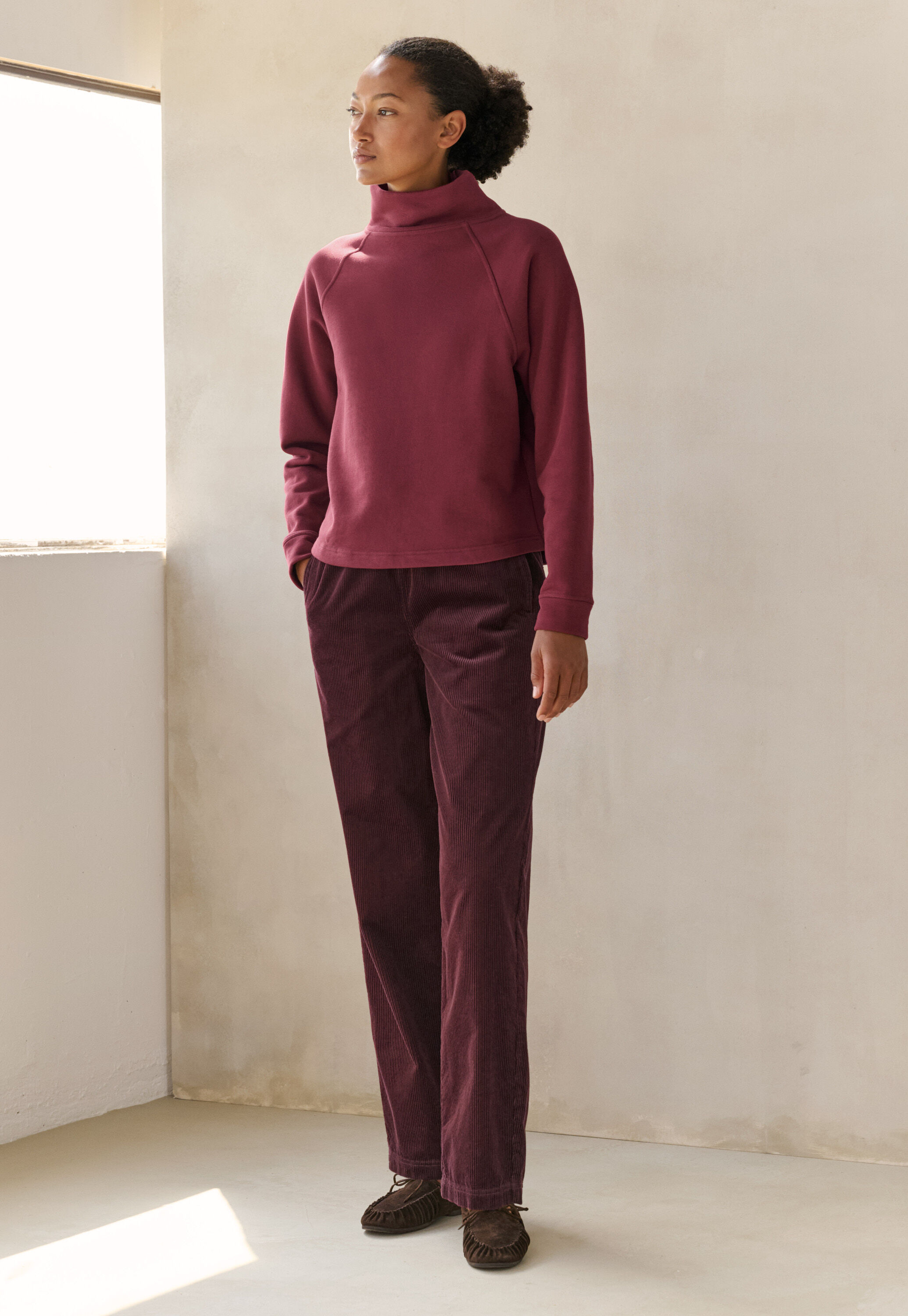 Straight-leg cord trouser