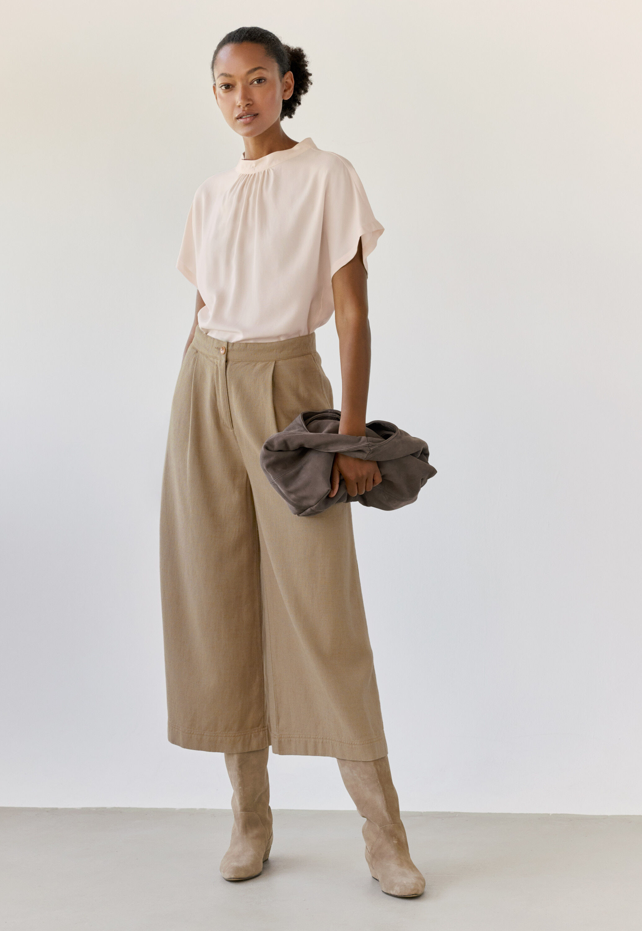 Cropped & wide trousers