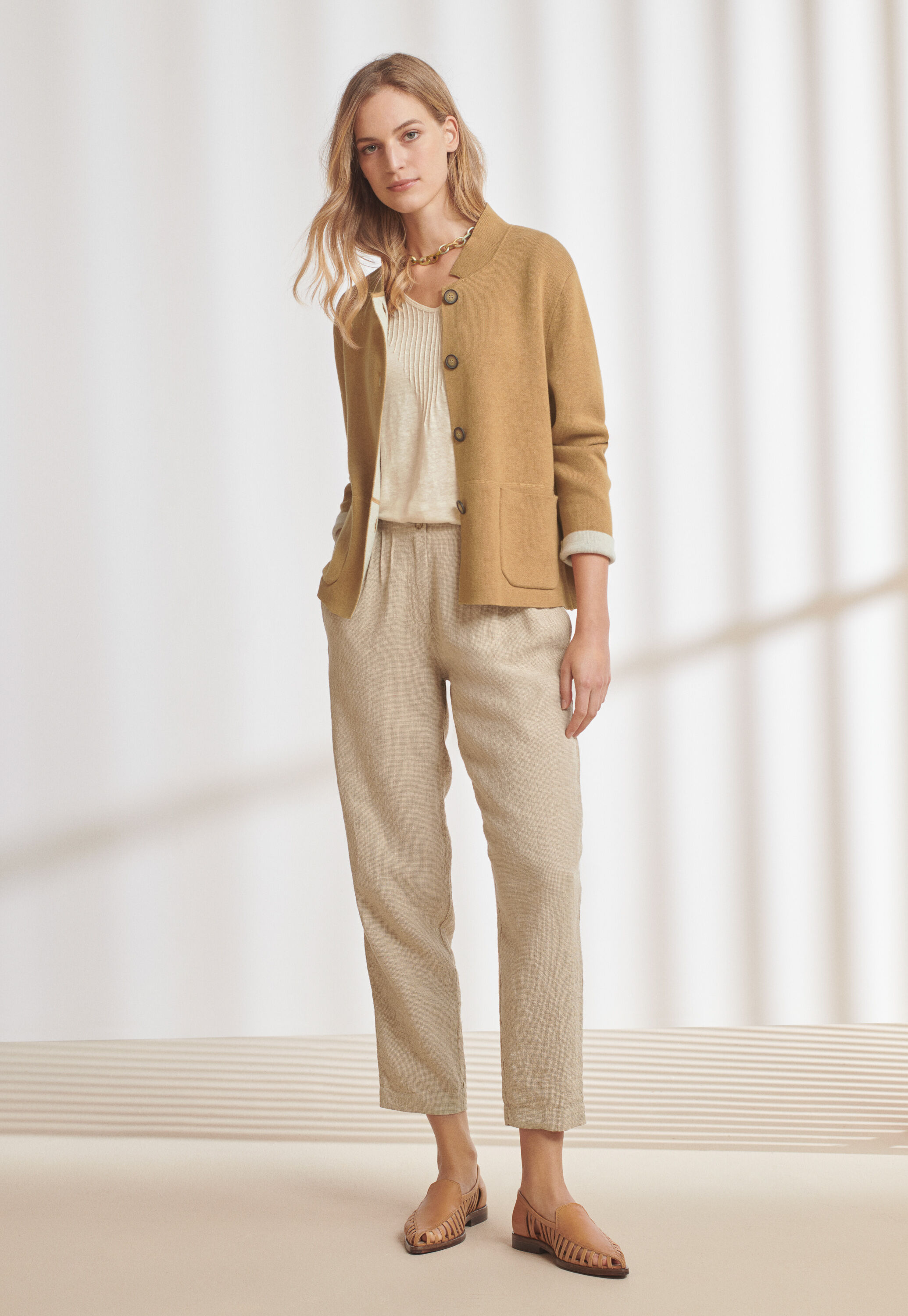 Tapered trousers