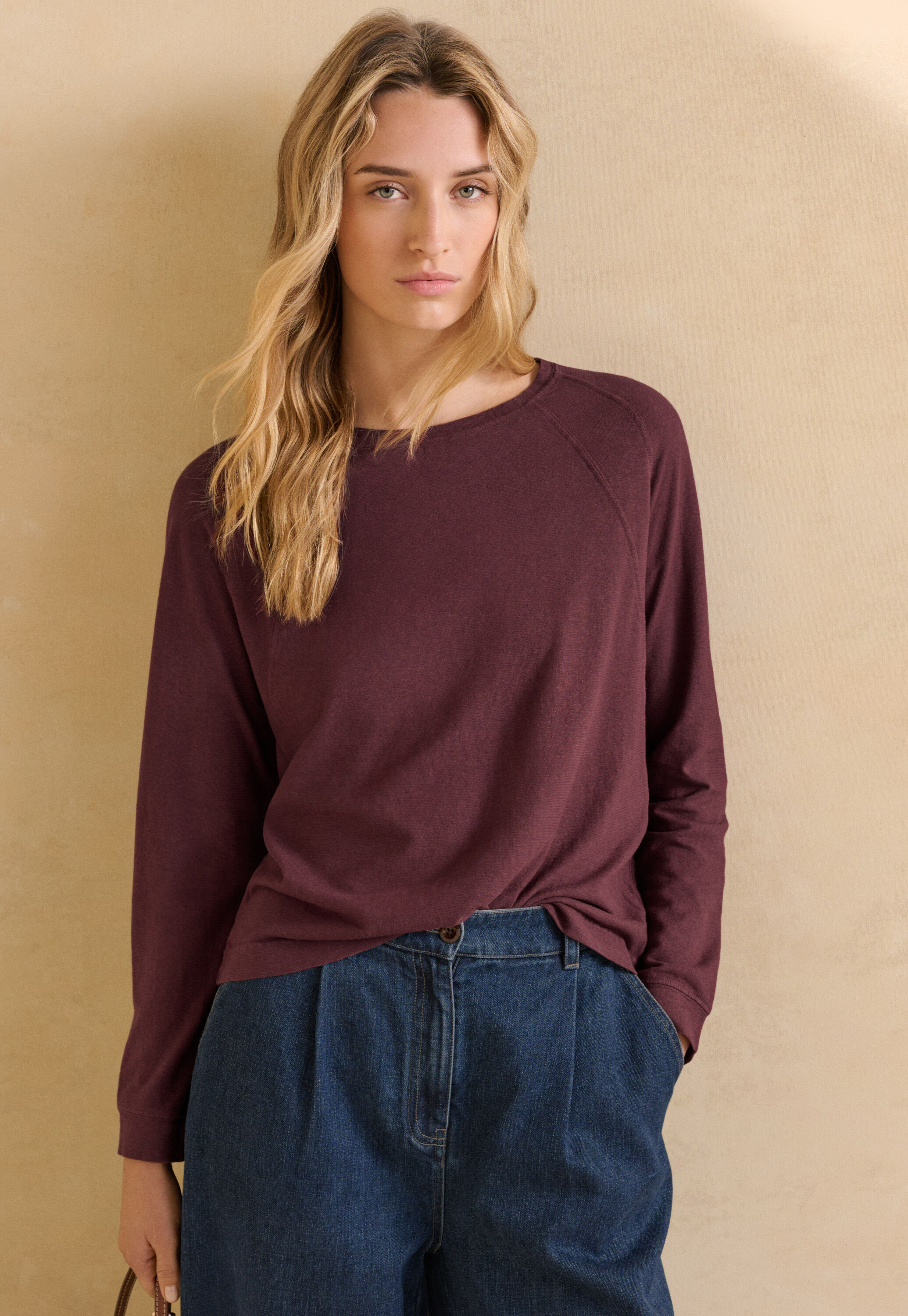 Button-through rib top