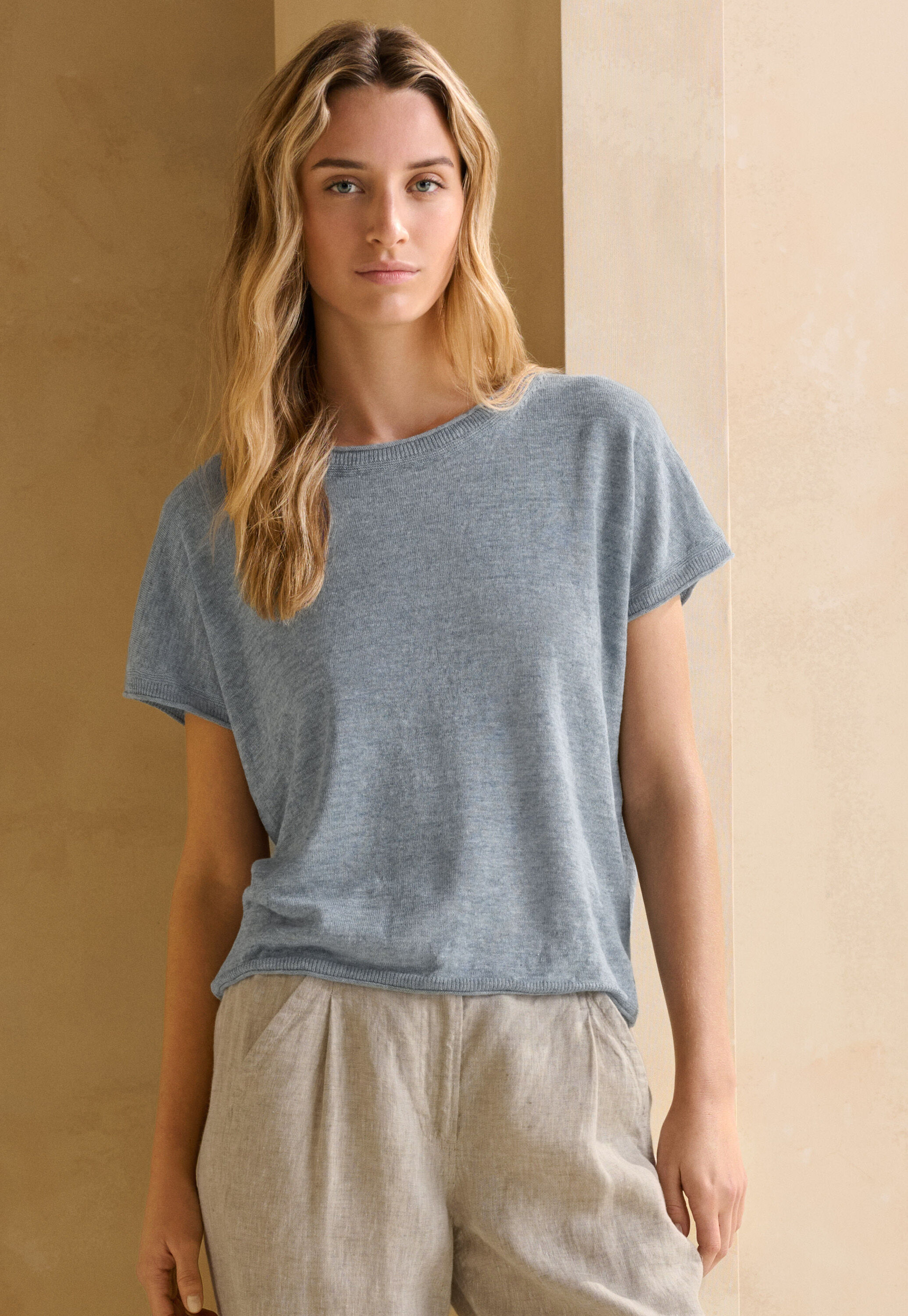 Round-neck sweater