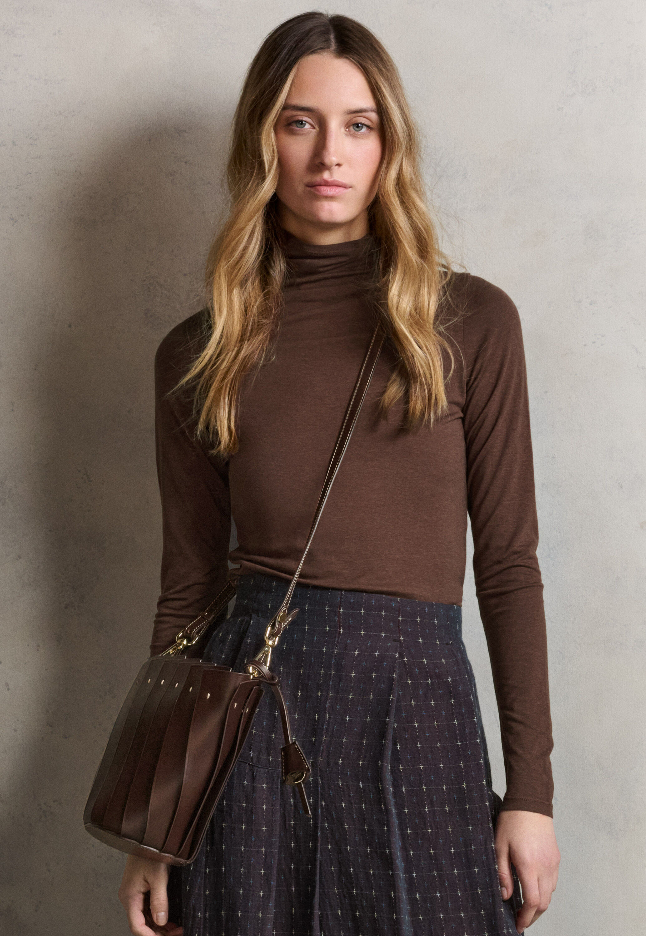 Button-through rib top