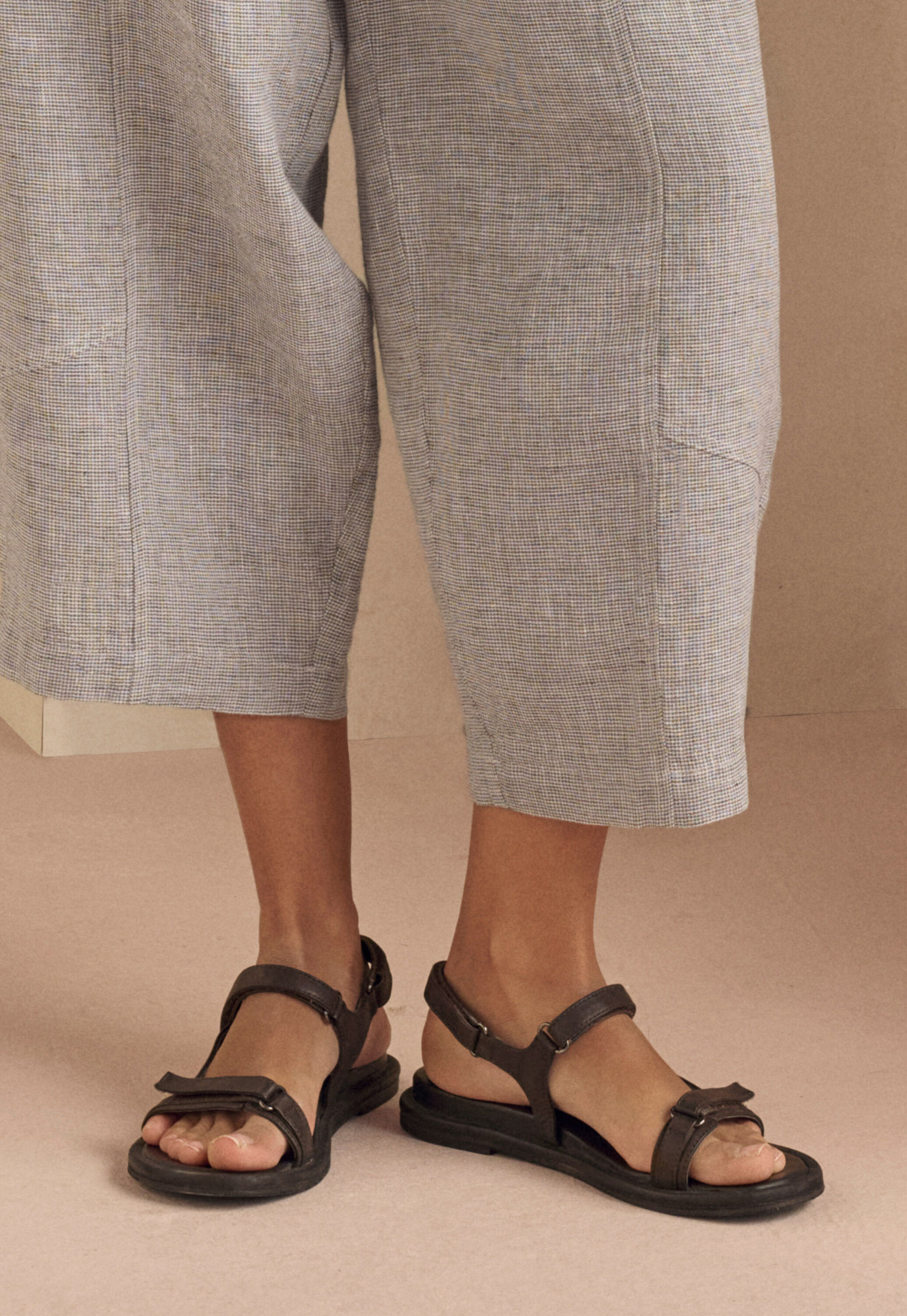 Velcro-strap sandals