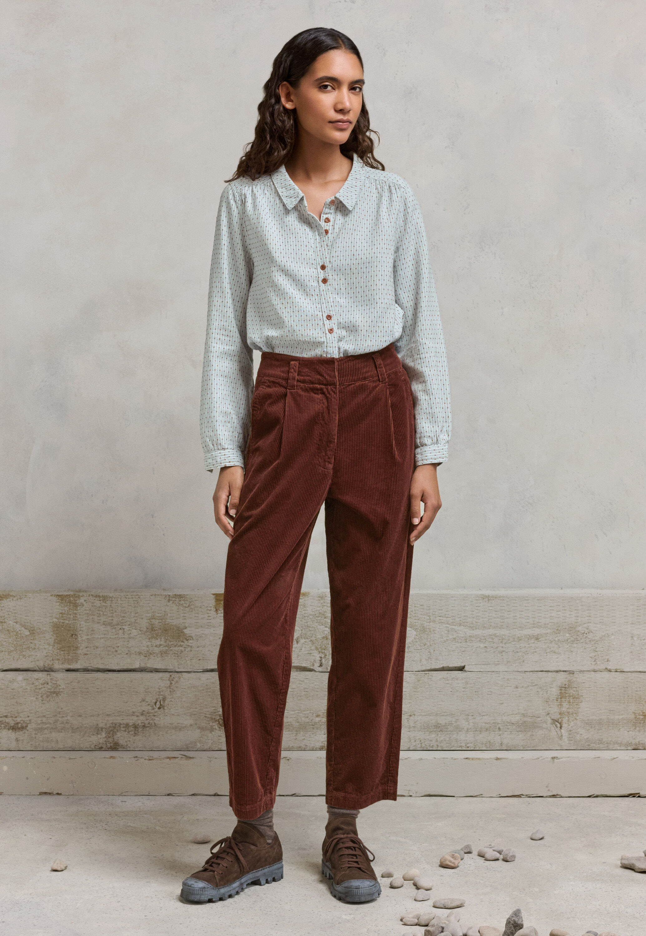 Straight-leg cord trouser