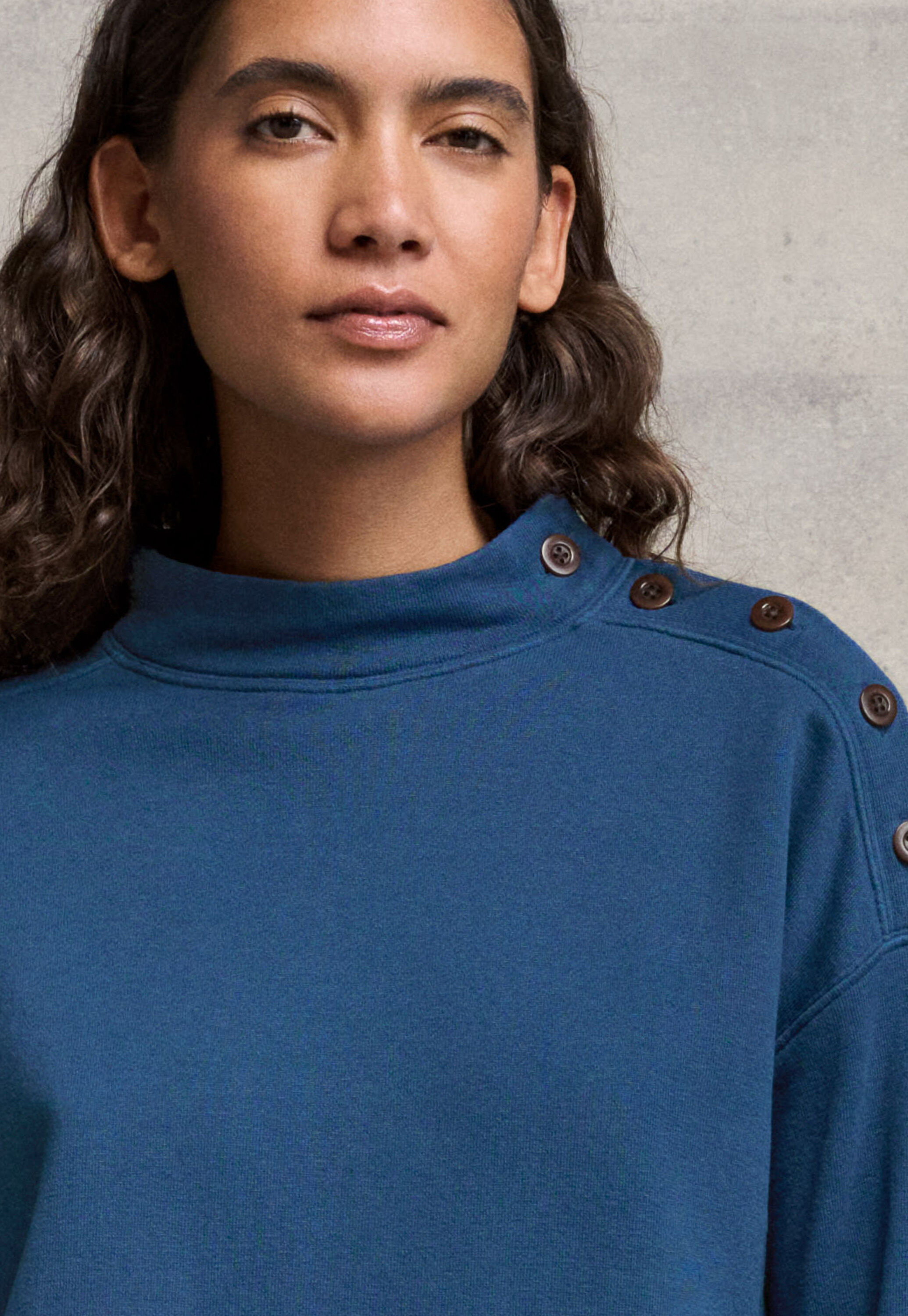 Button-shoulder top