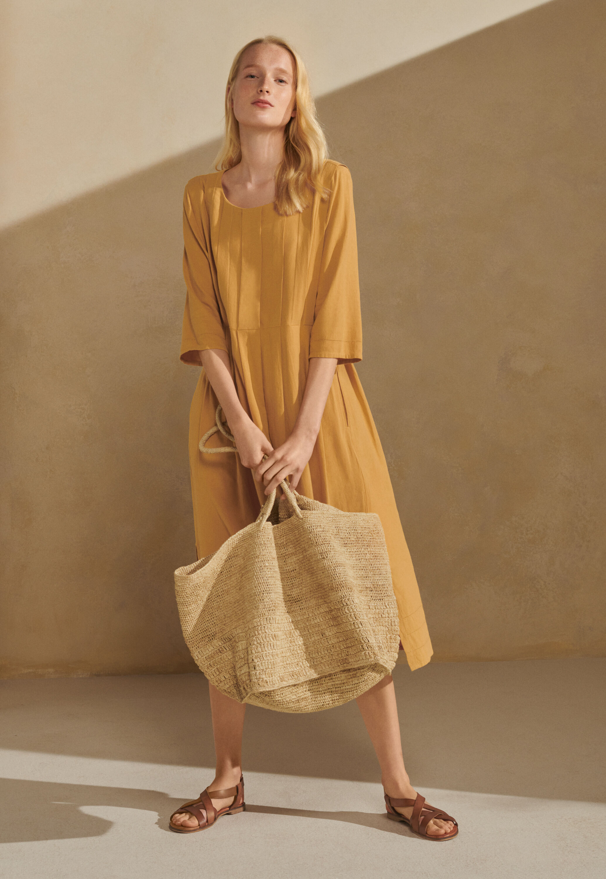 Large shoulder bag