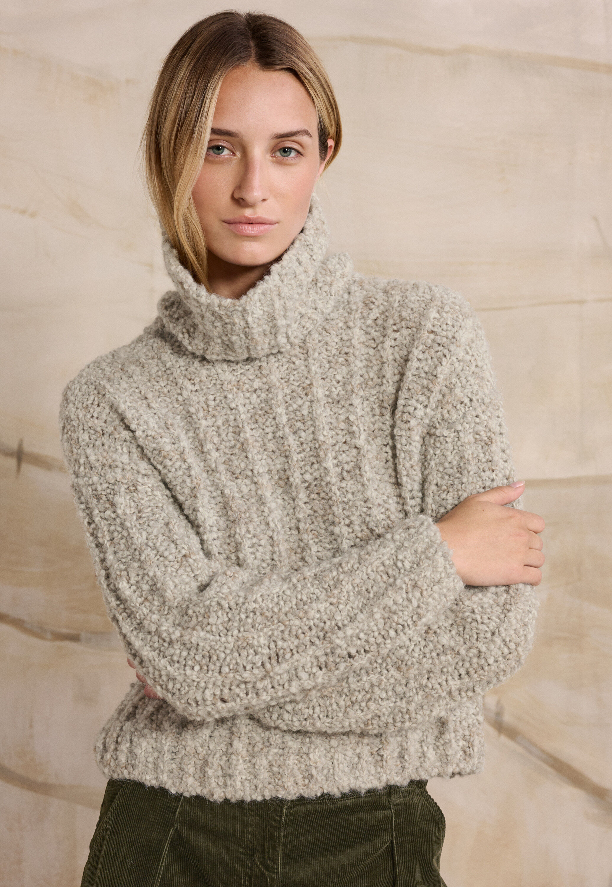 Round-neck sweater