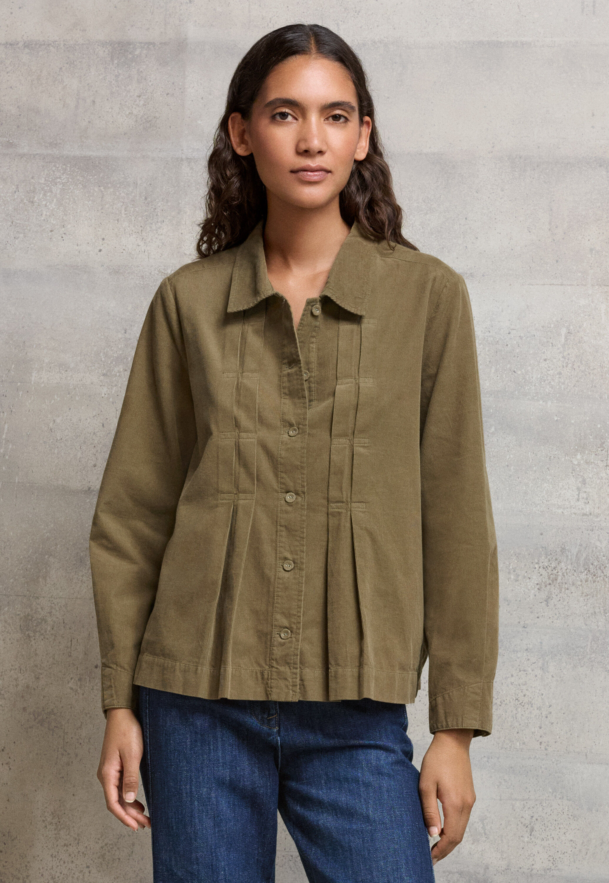 Straight-leg cord trouser