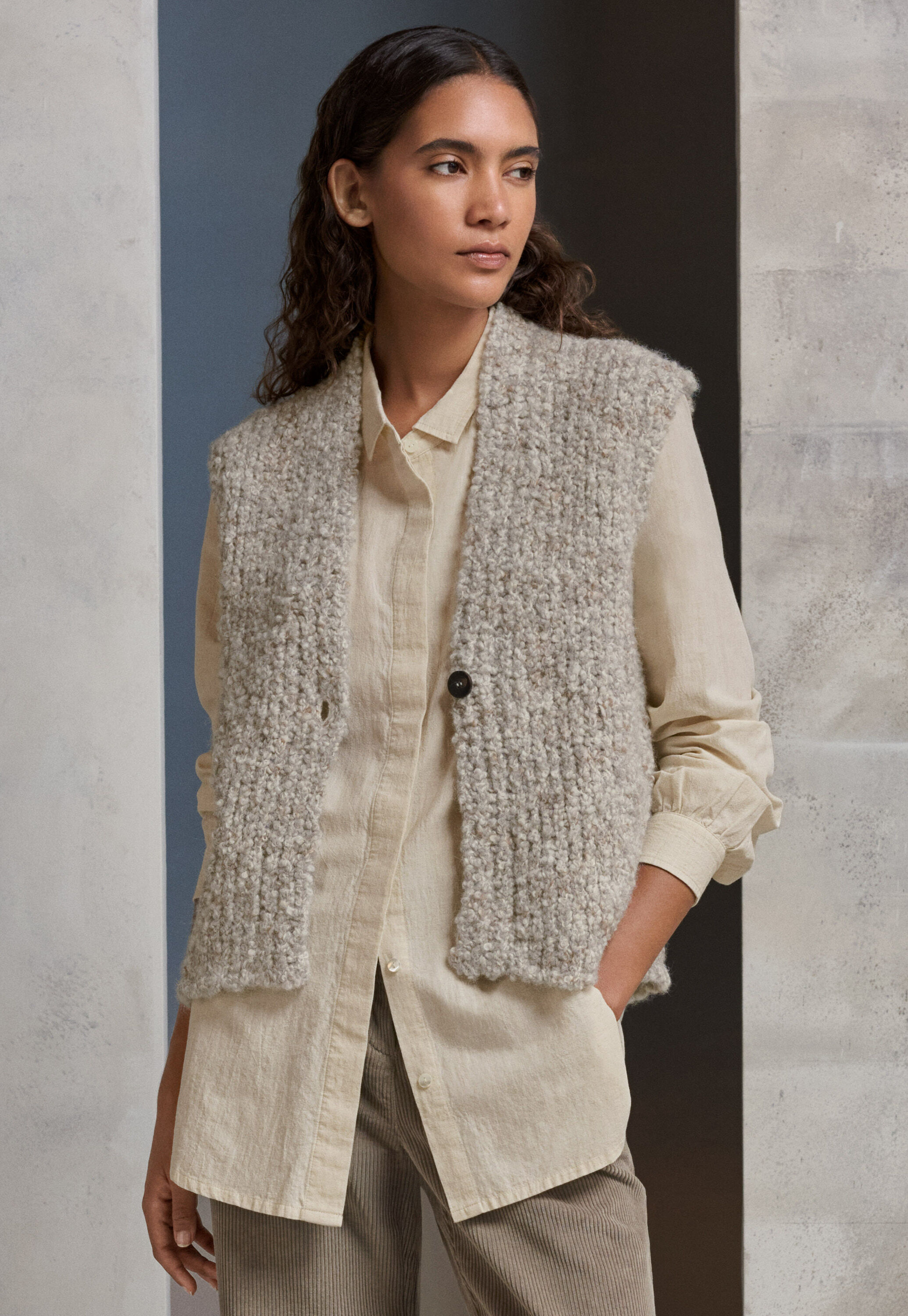 Round-neck sweater