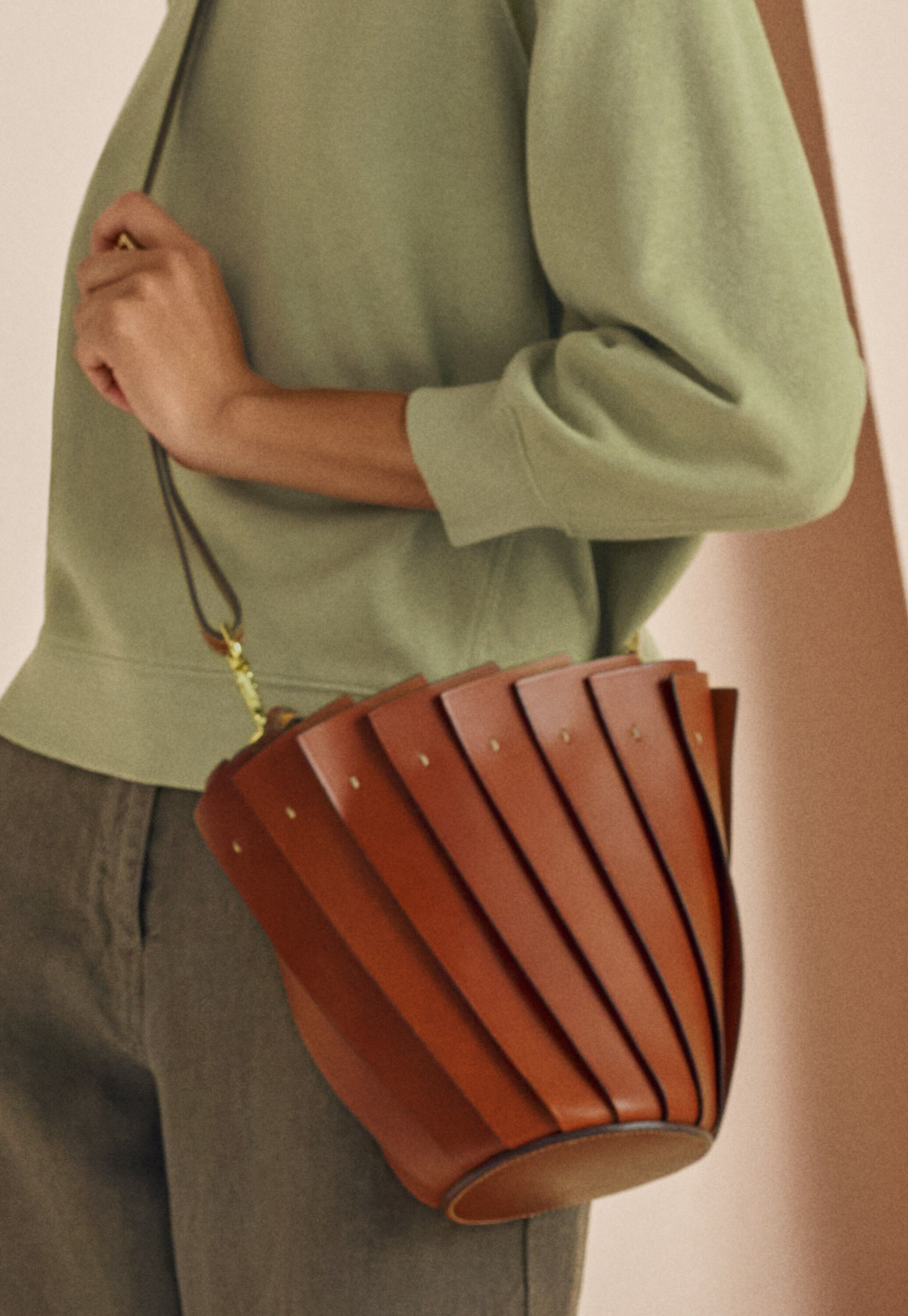 Shoulder bag