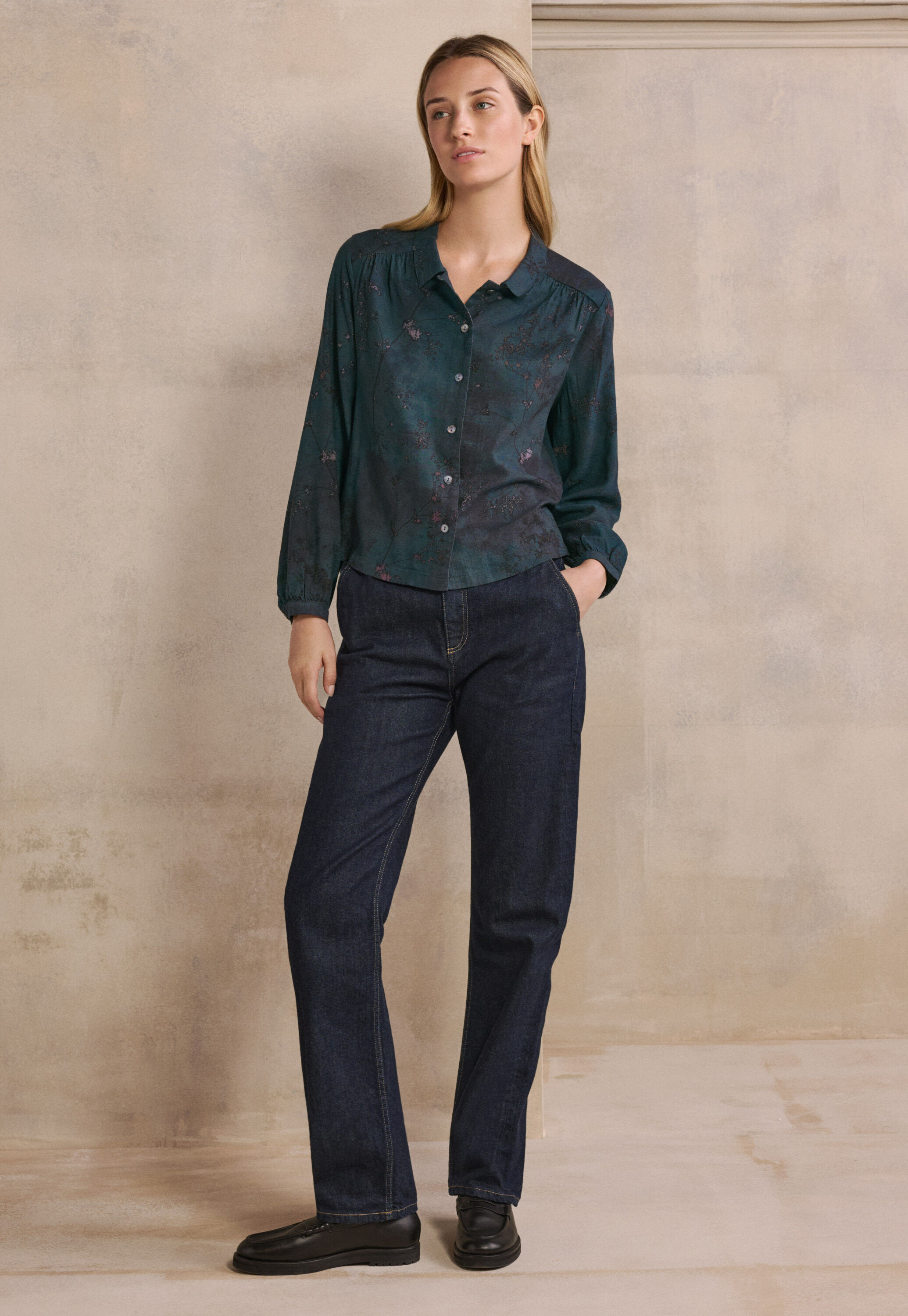 Pleat-front trousers