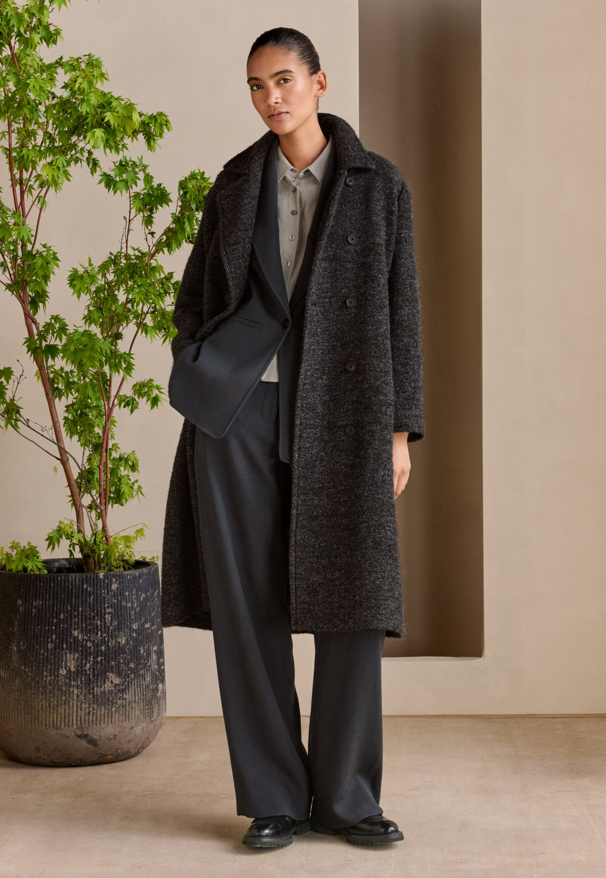 Boucl&eacute; coat