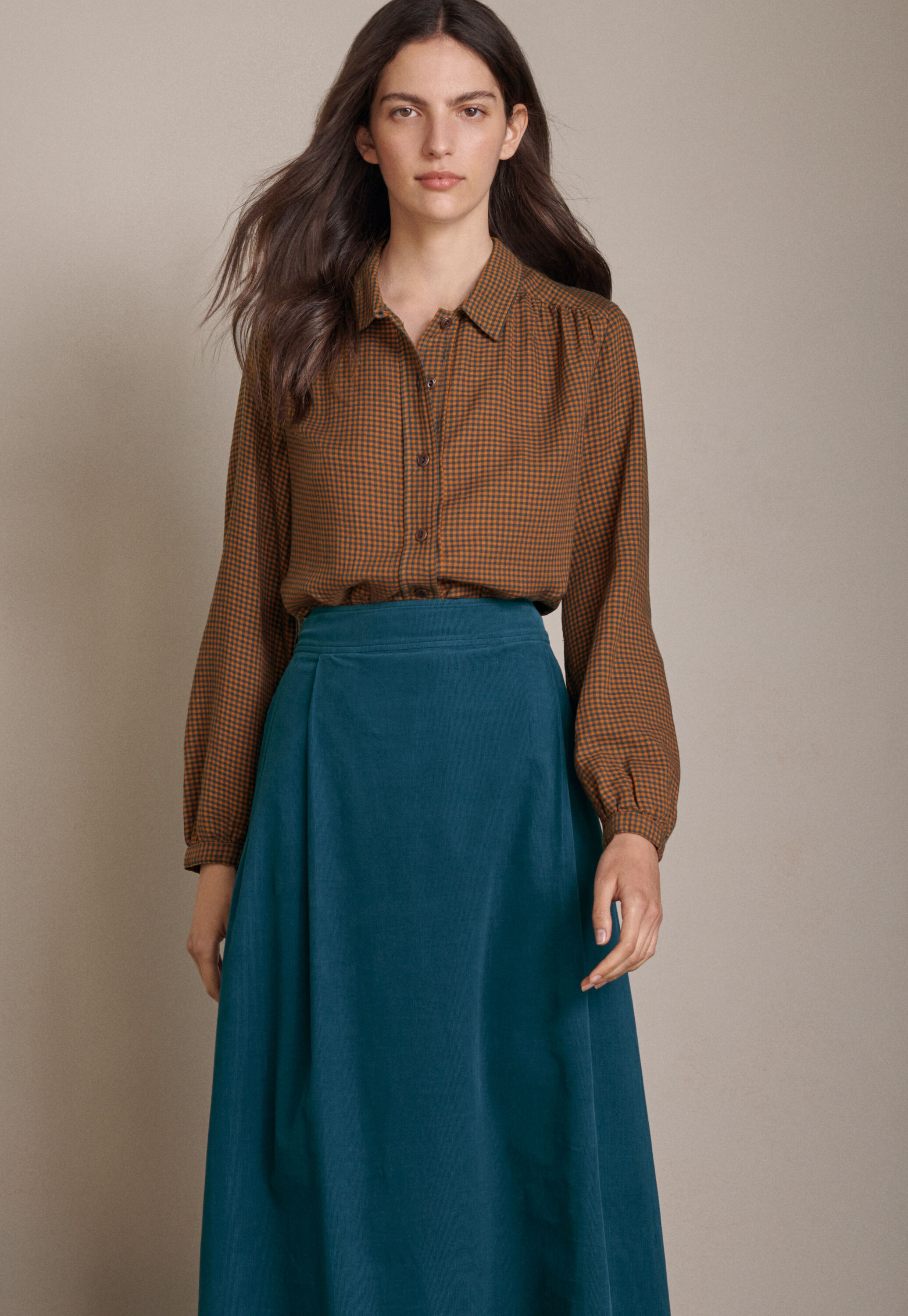 Pleat-front skirt