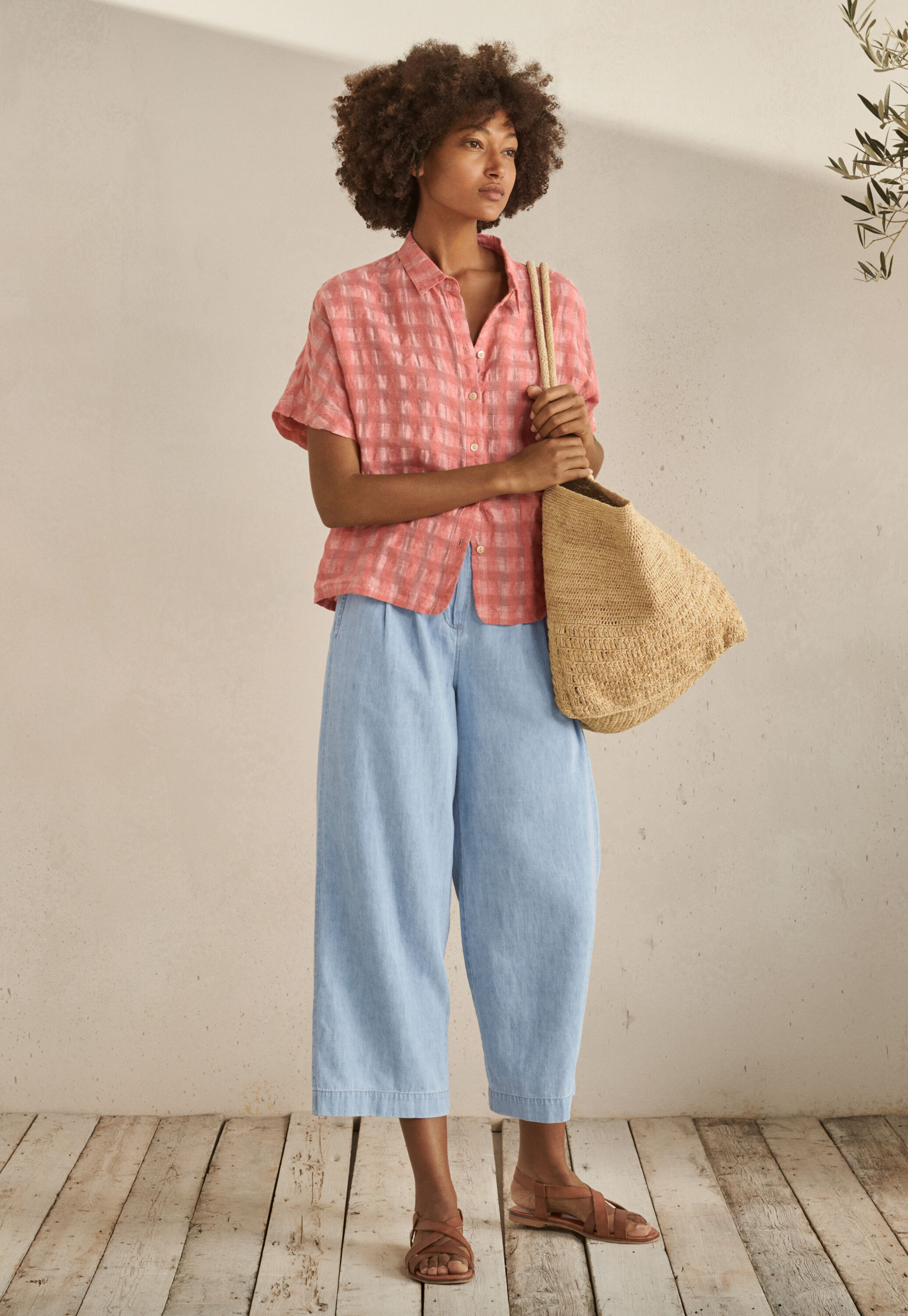 Short-sleeve shirt