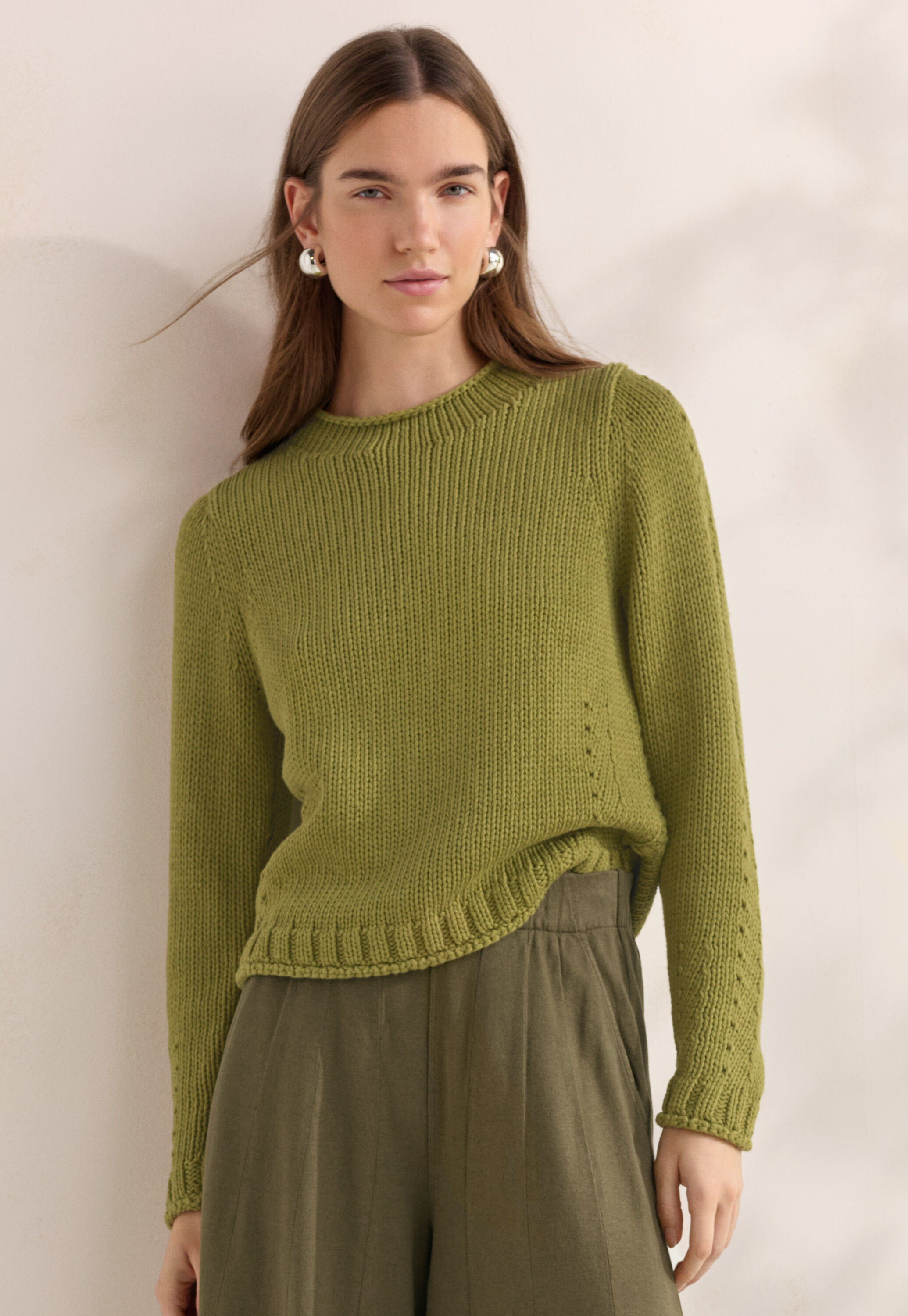 Round-neck sweater