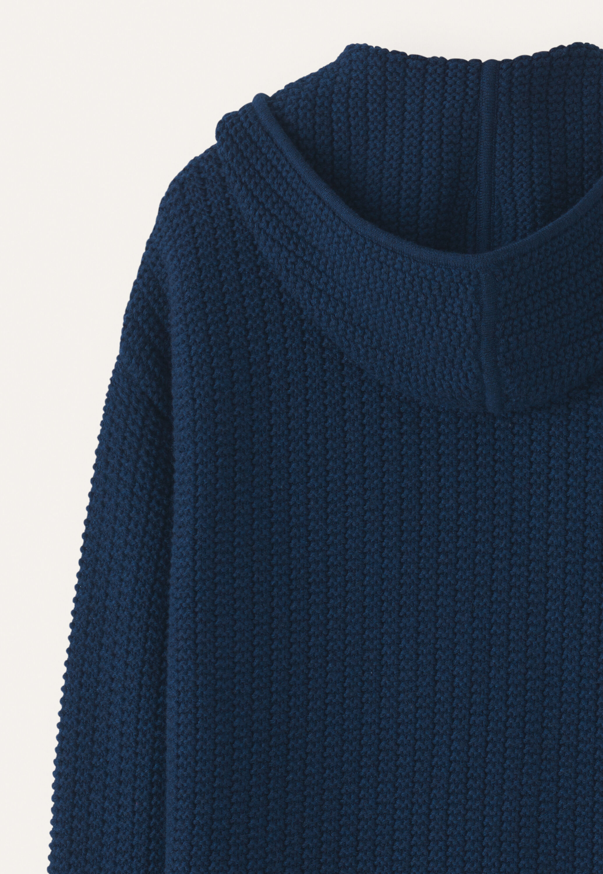 Knitted hooded jacket