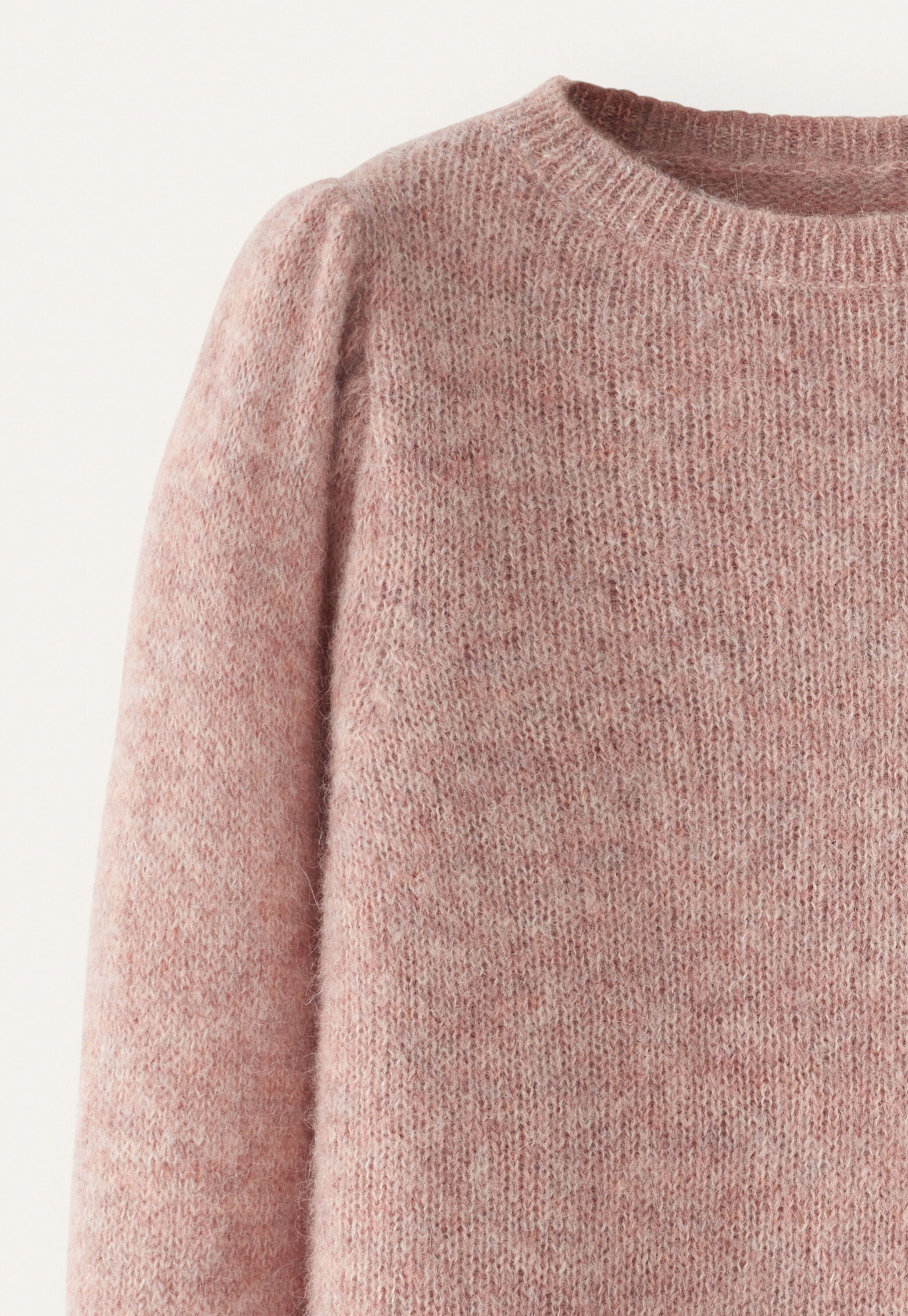 Puff-sleeve sweater