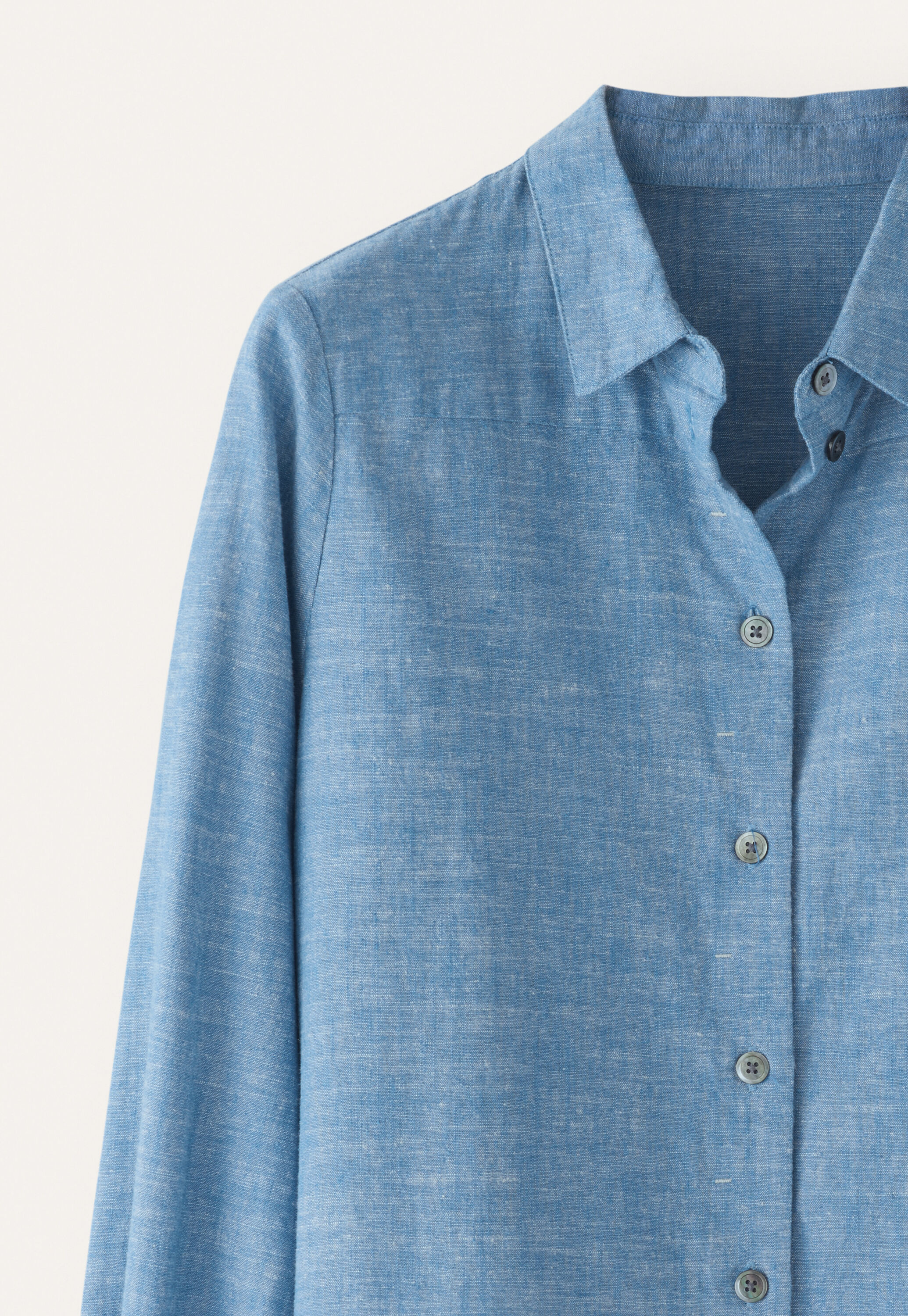 Curved hem overshirt