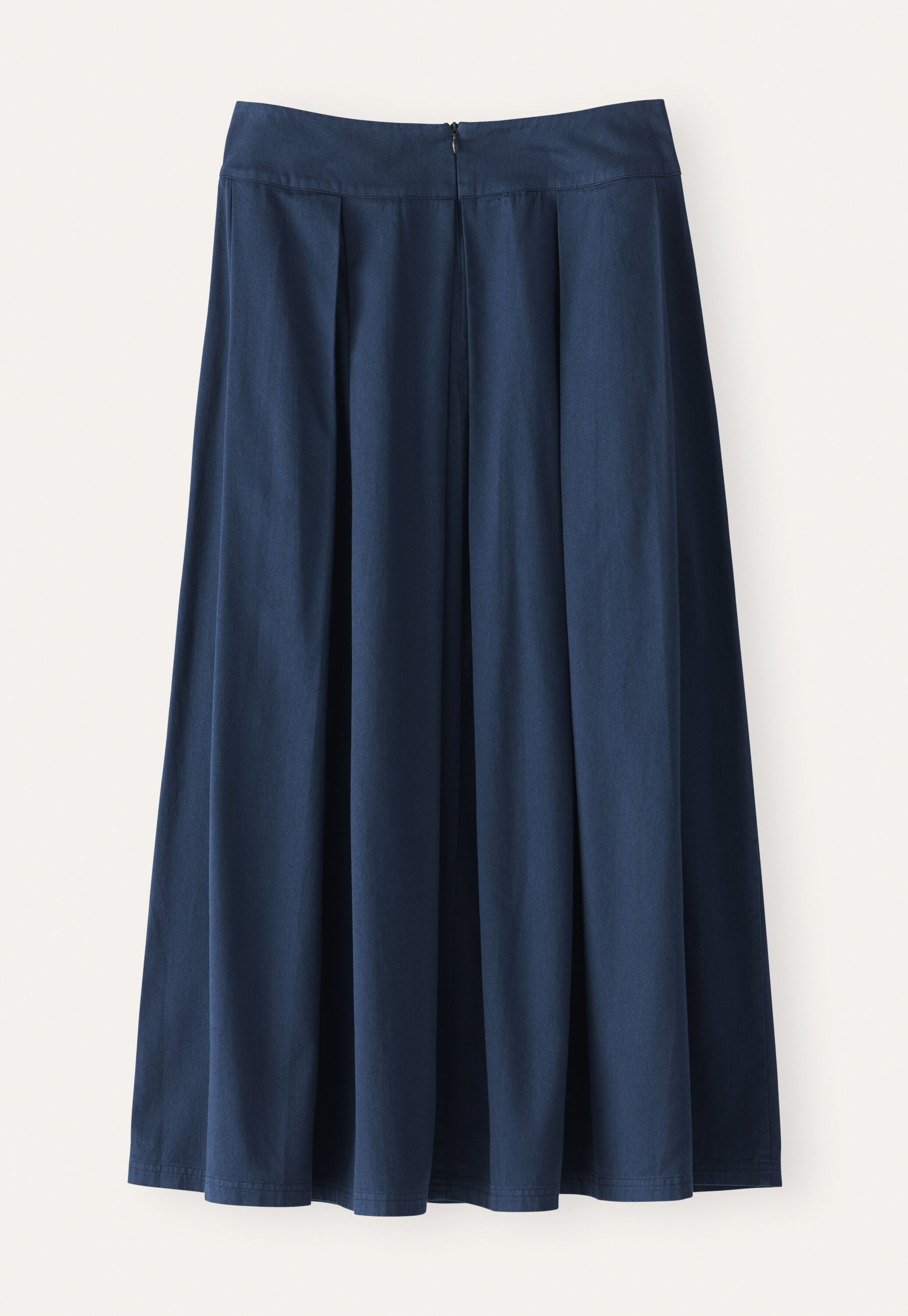 Box pleat skirt