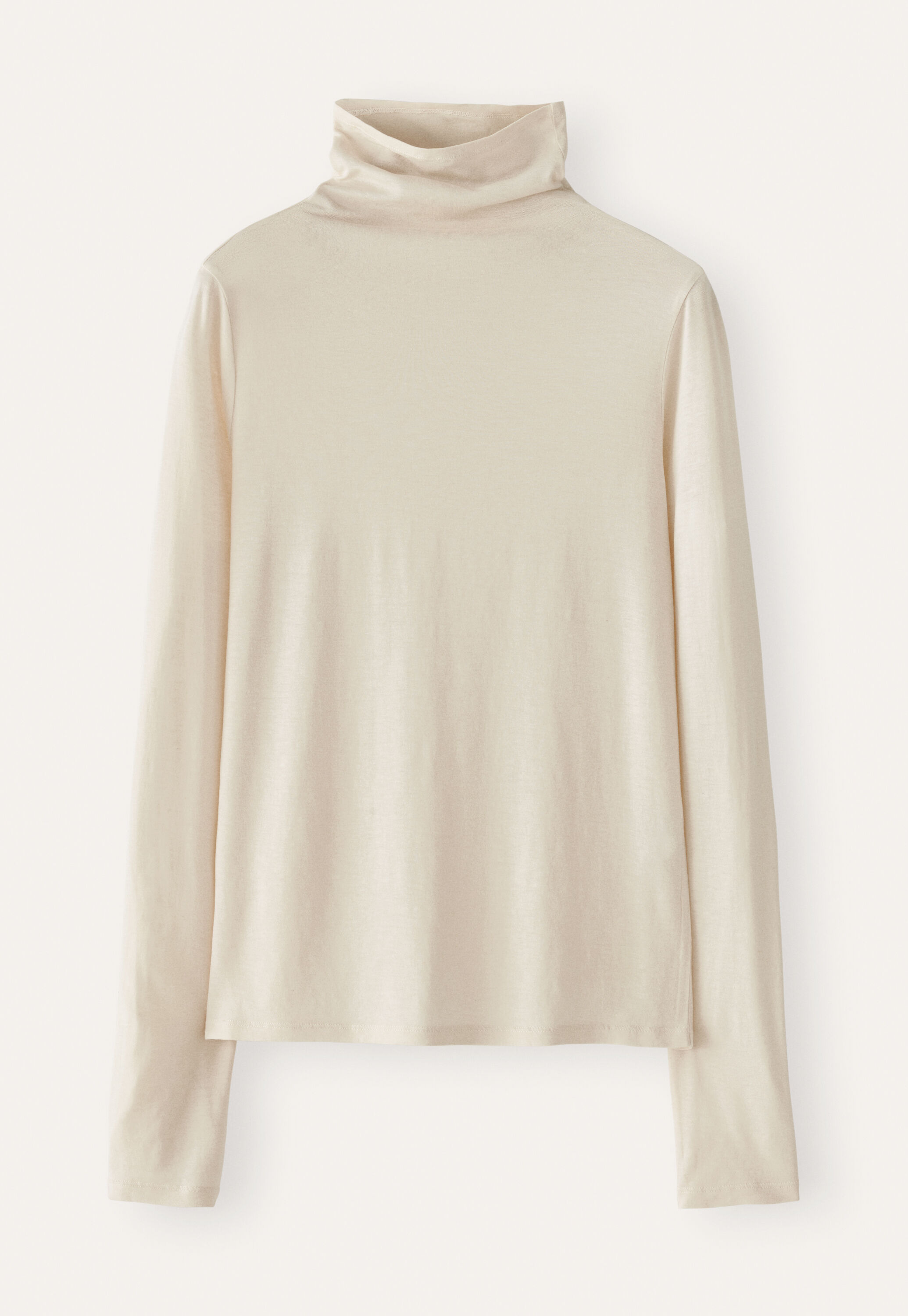 Funnel-neck top