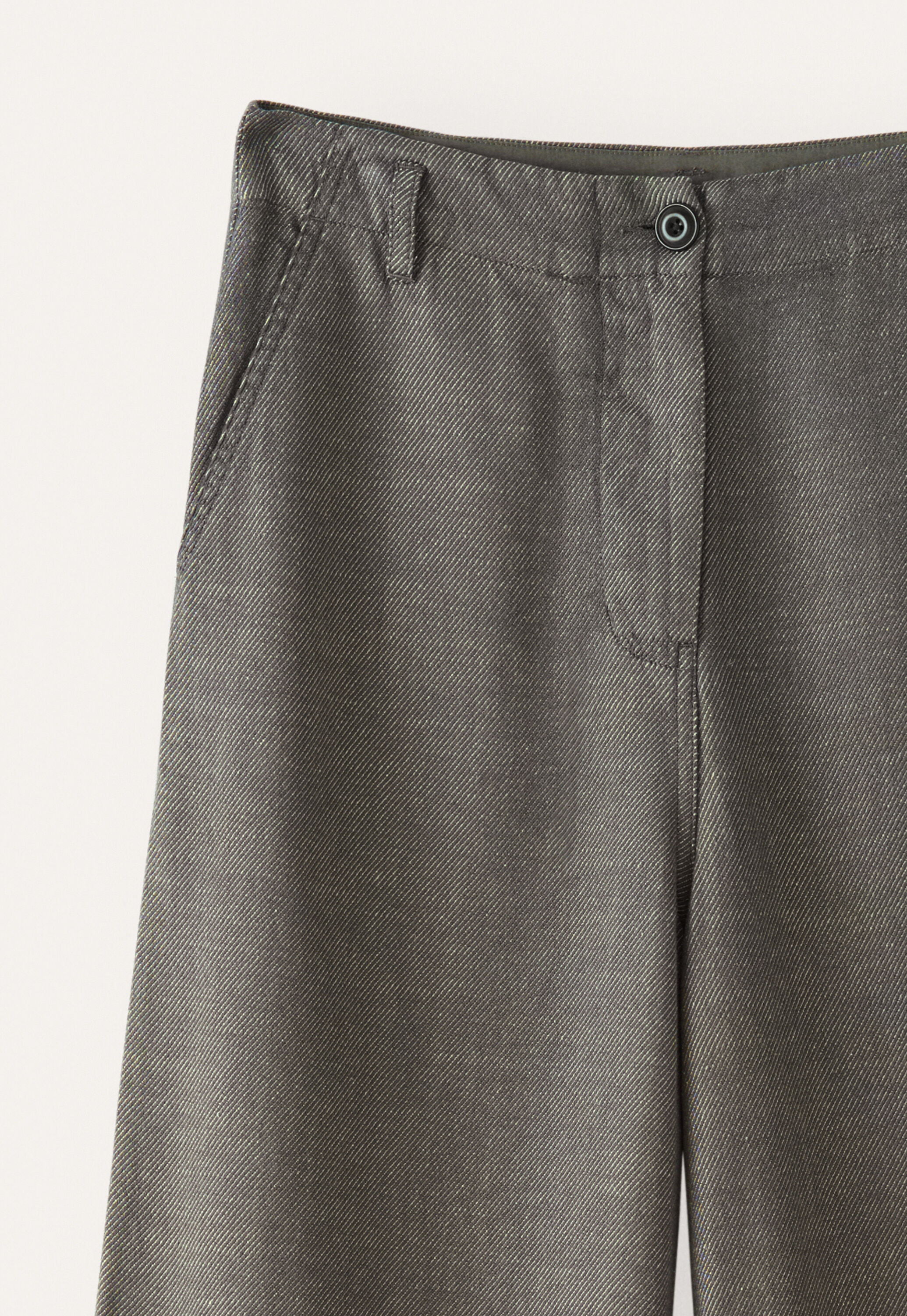 Straight-leg trousers