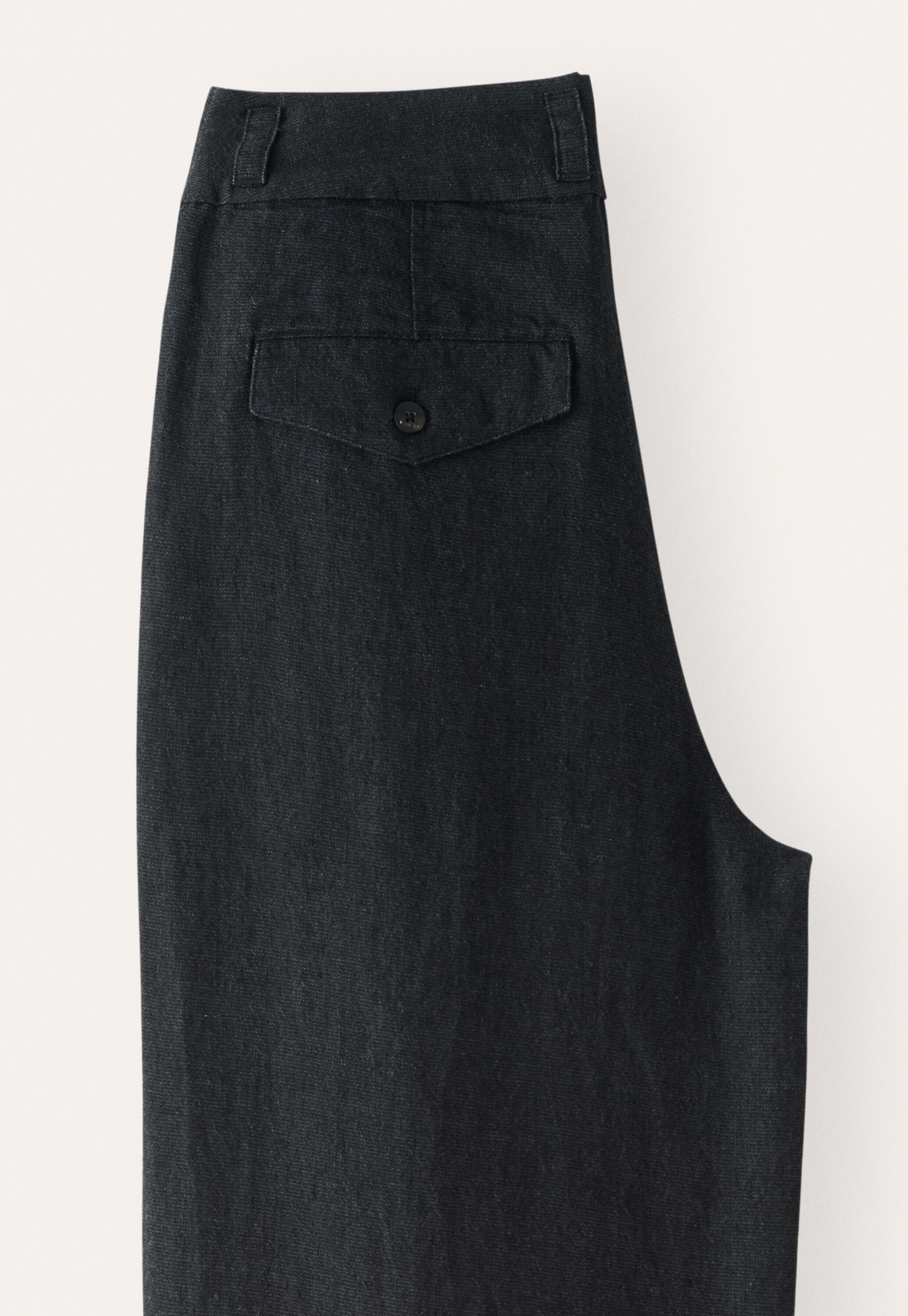 Wide-leg trousers