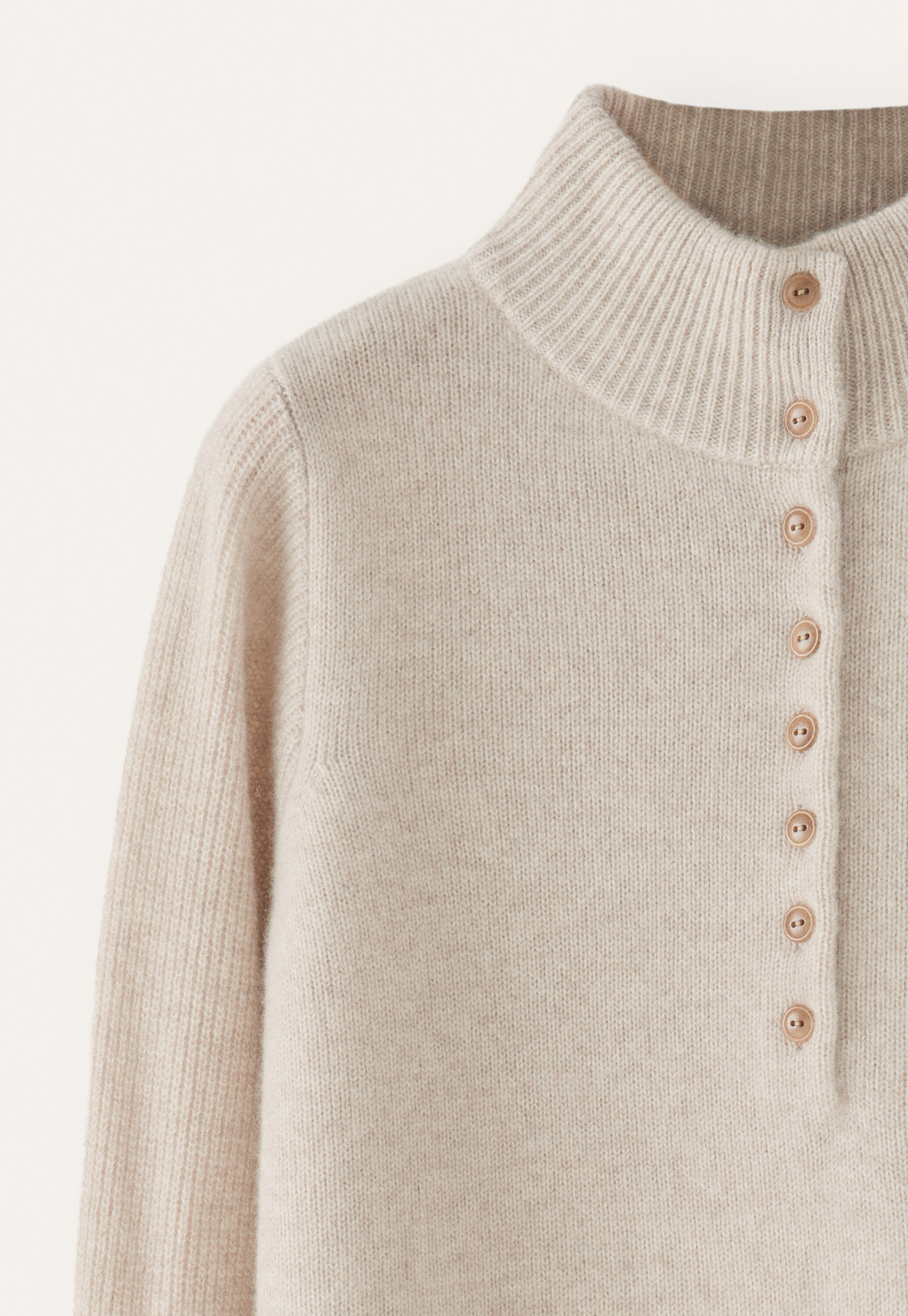 Buttoned-neck sweater