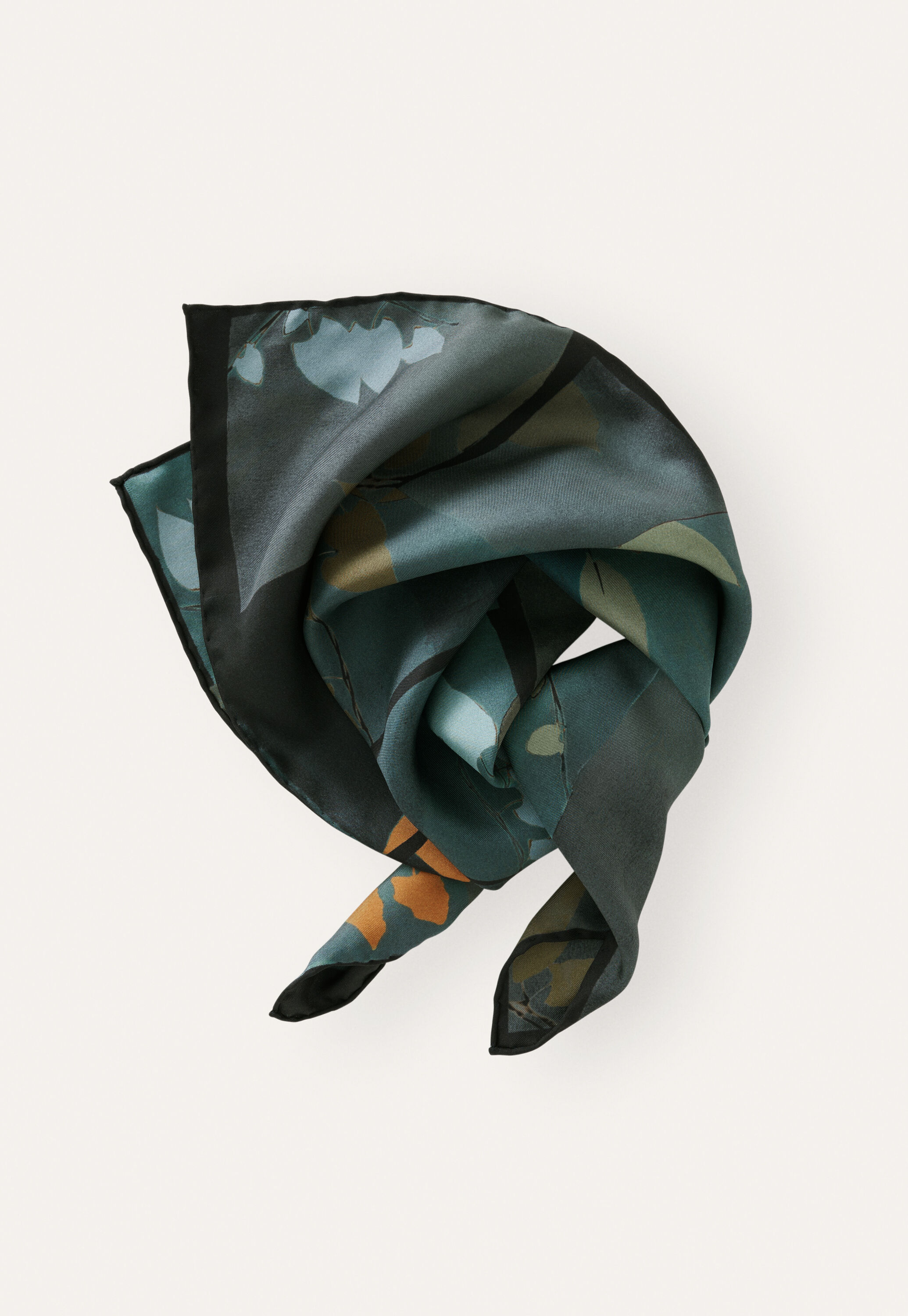 Printed scarf