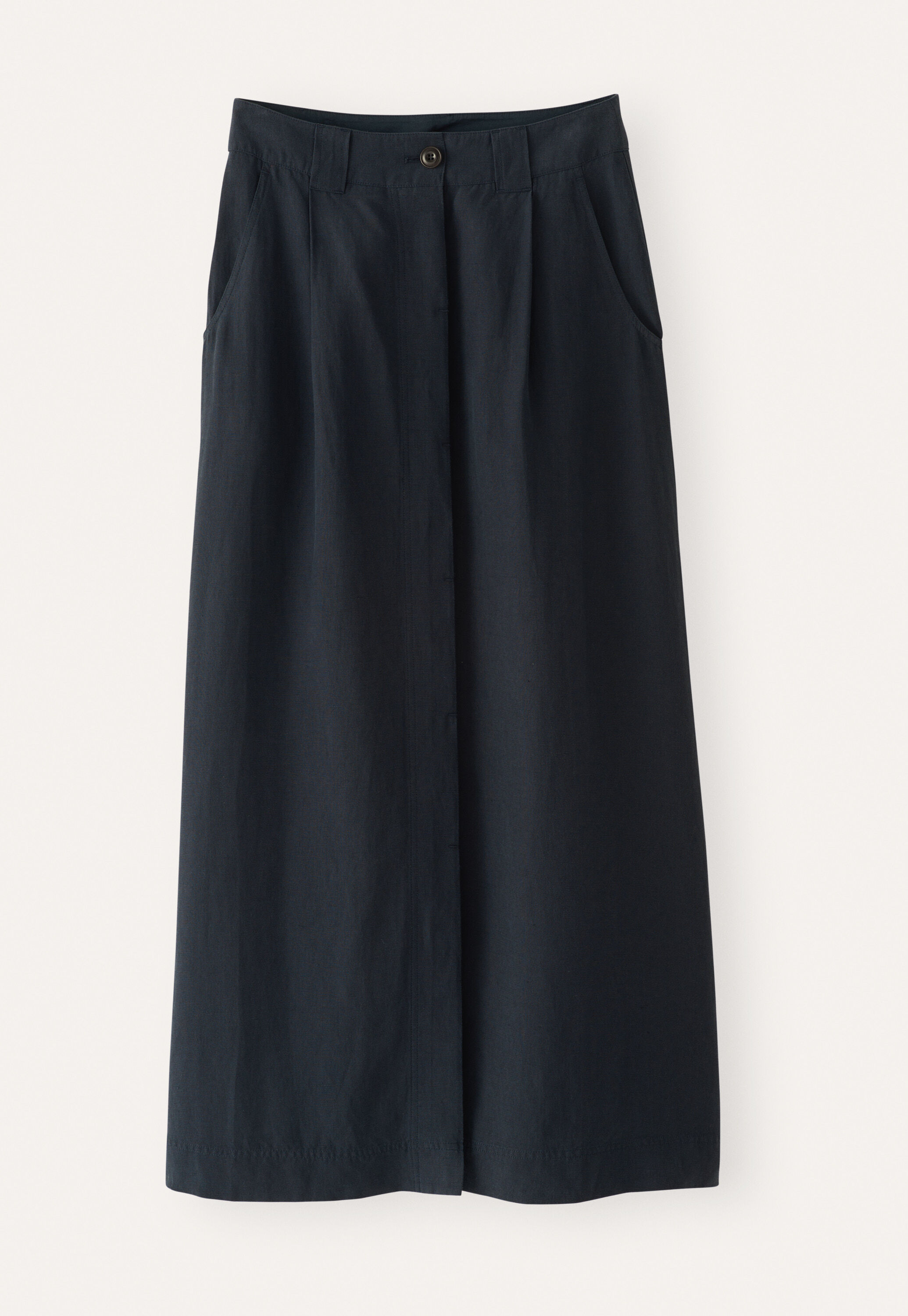 Button-front skirt