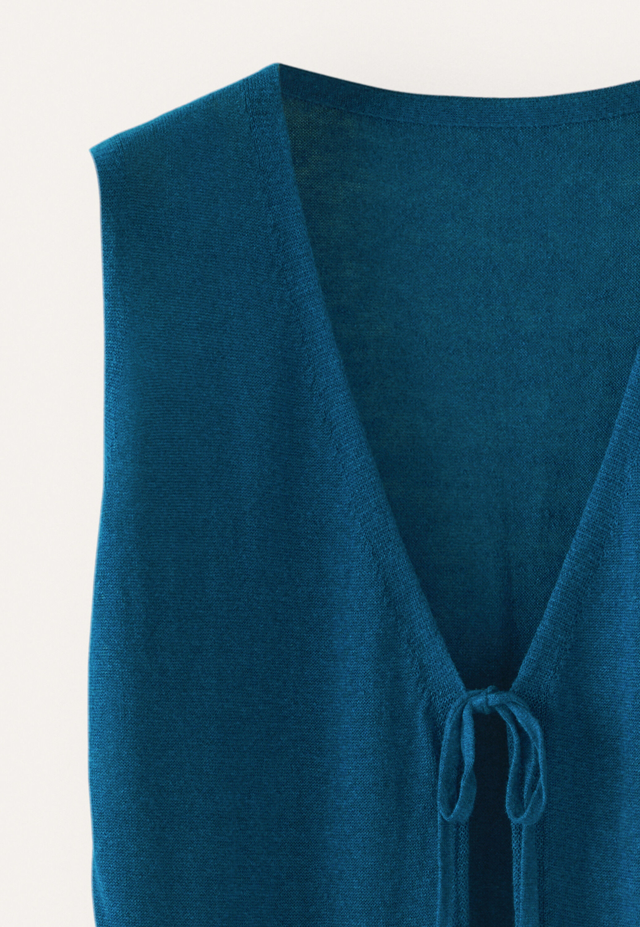 Long knitted waistcoat, Bright teal, large