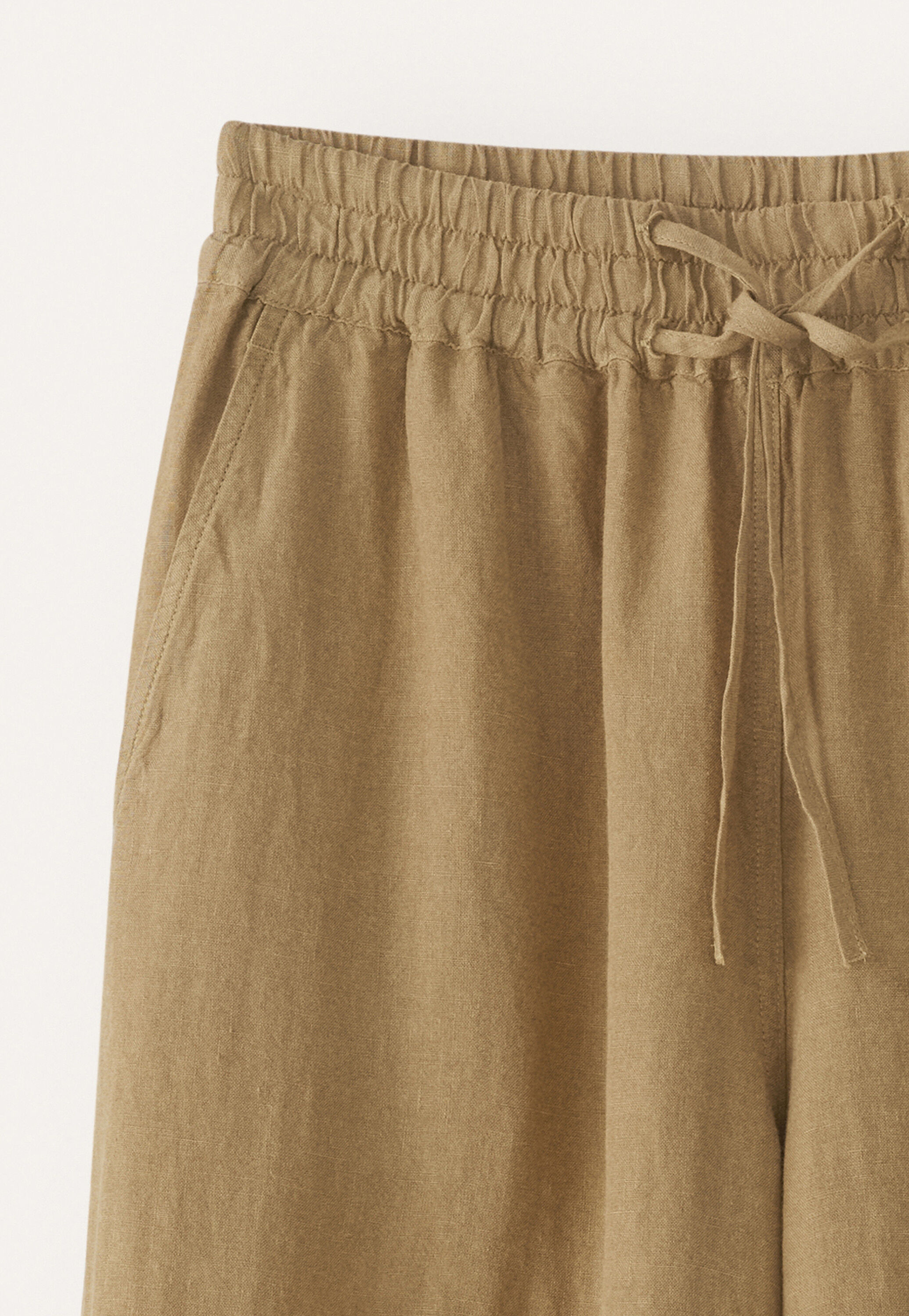 Pull-on tapered trousers