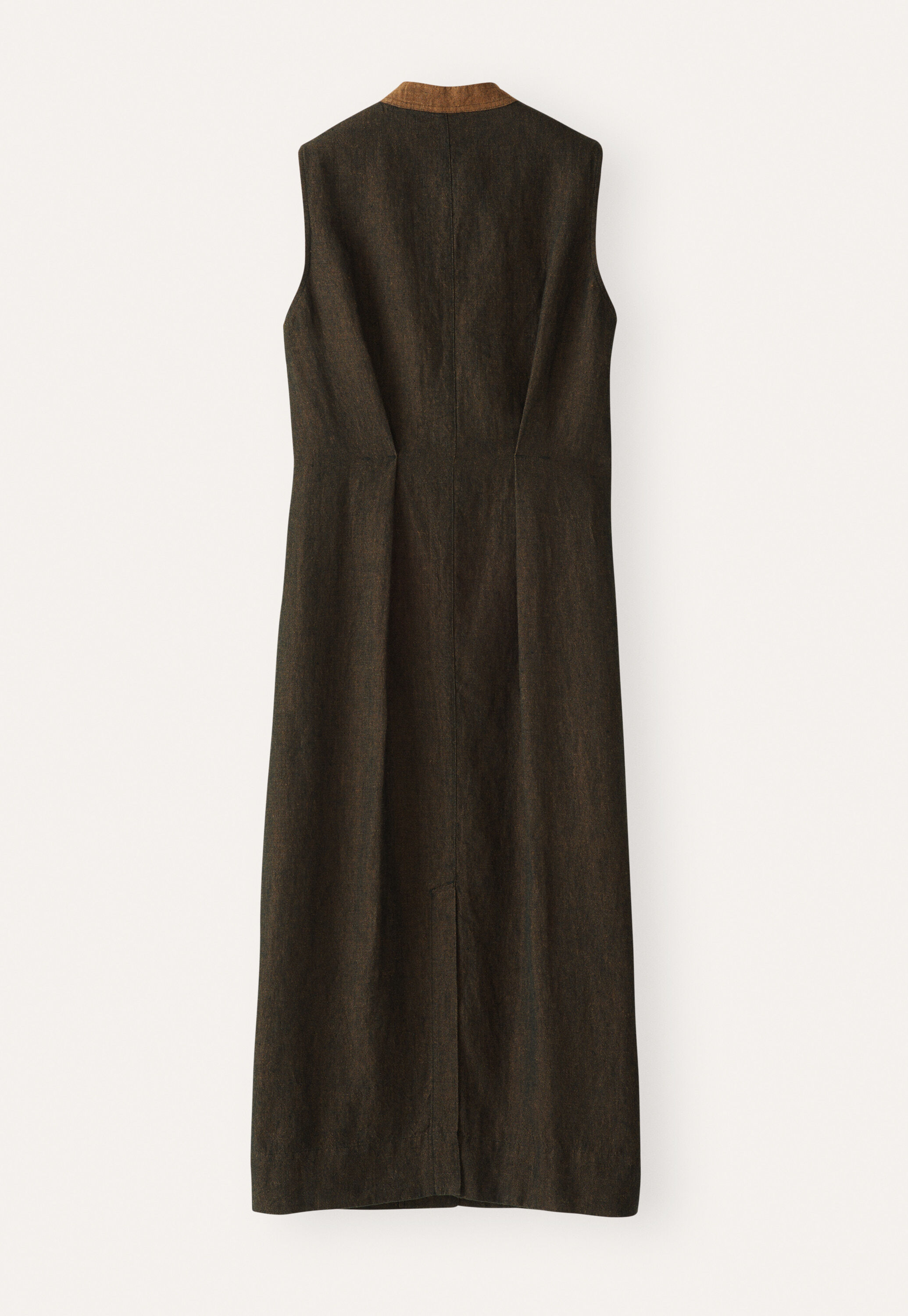 Sleeveless dress