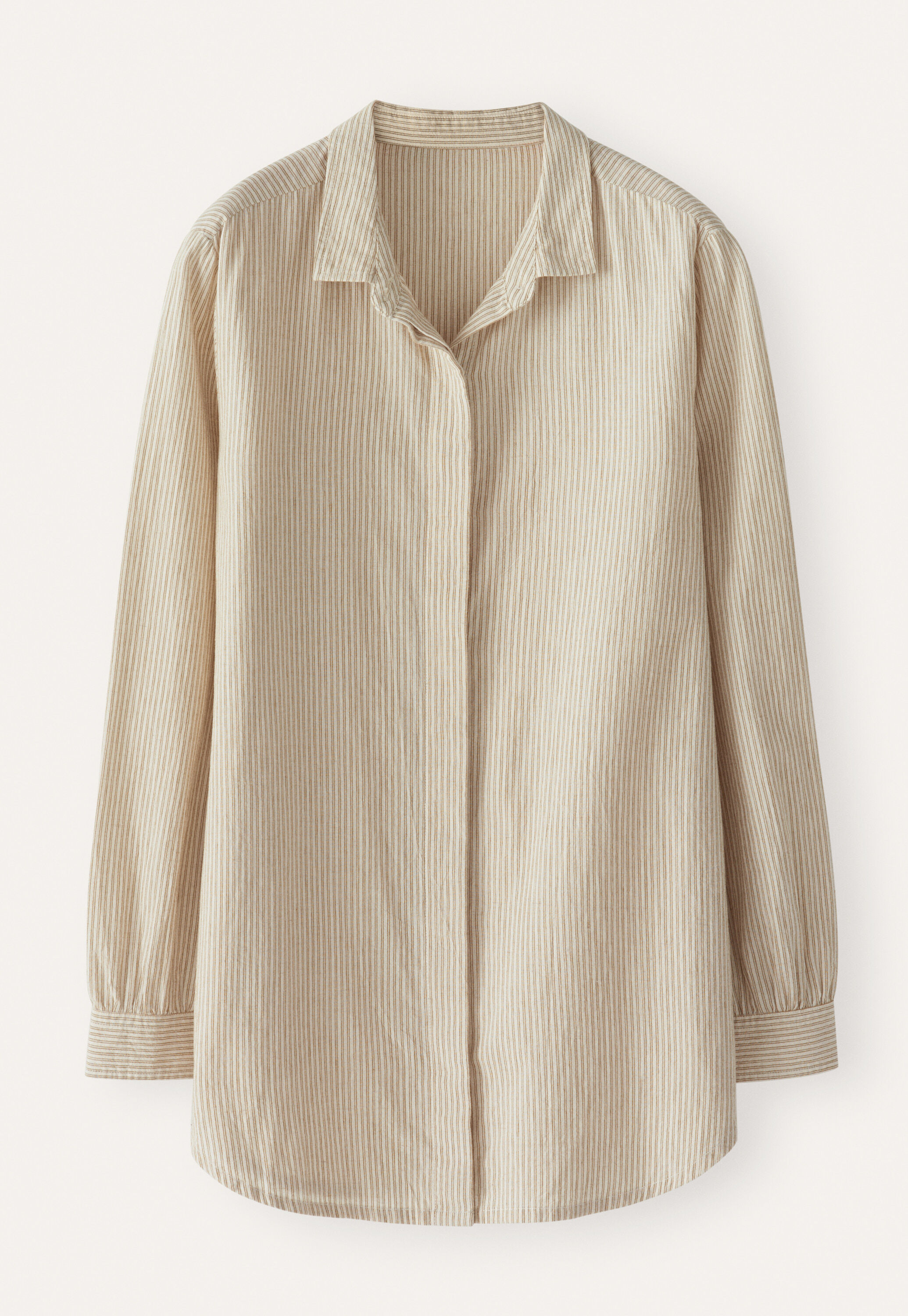 Curved hem shirt