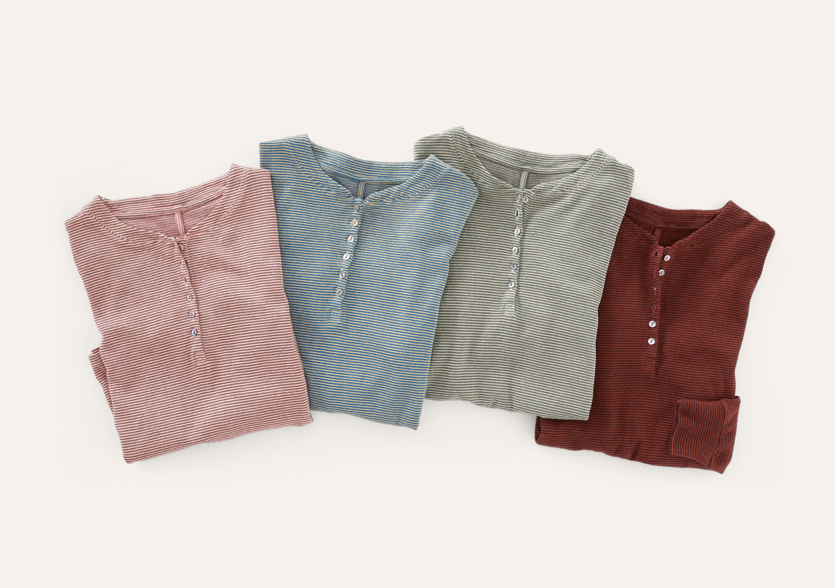 Funnel-neck top