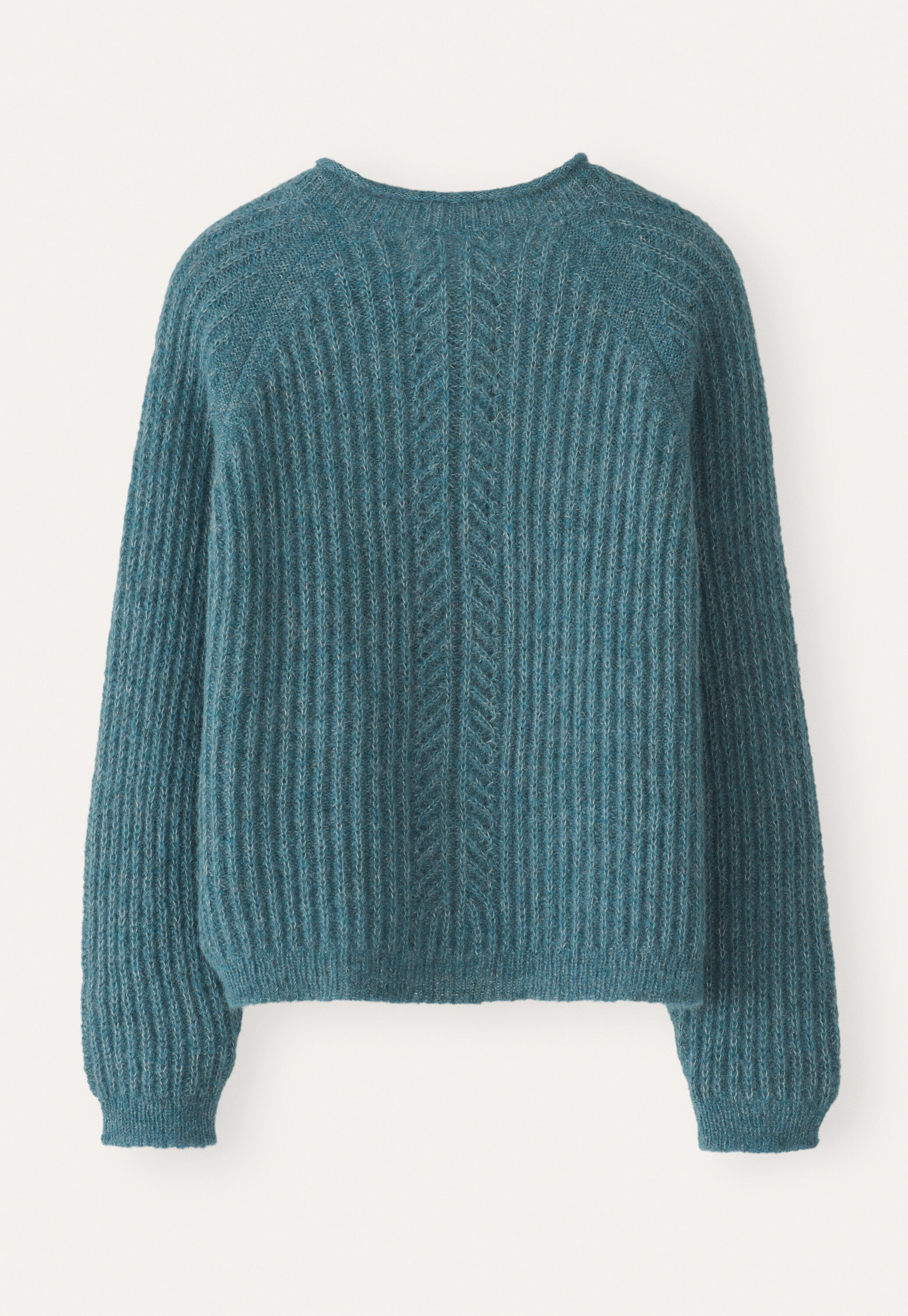Round-neck ribbed sweater